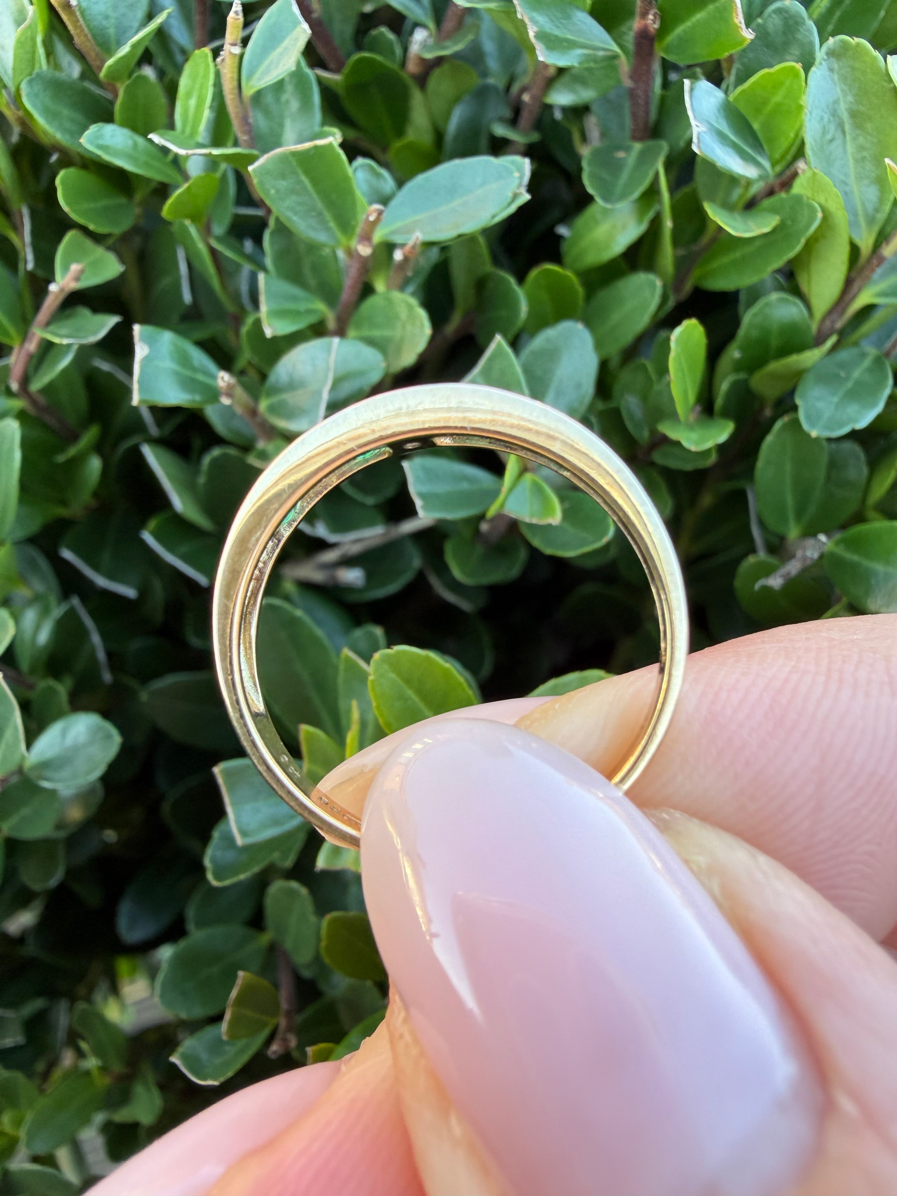 9k Yellow Gold Natural Emerald And Natural Diamond Half Eternity Ring certified