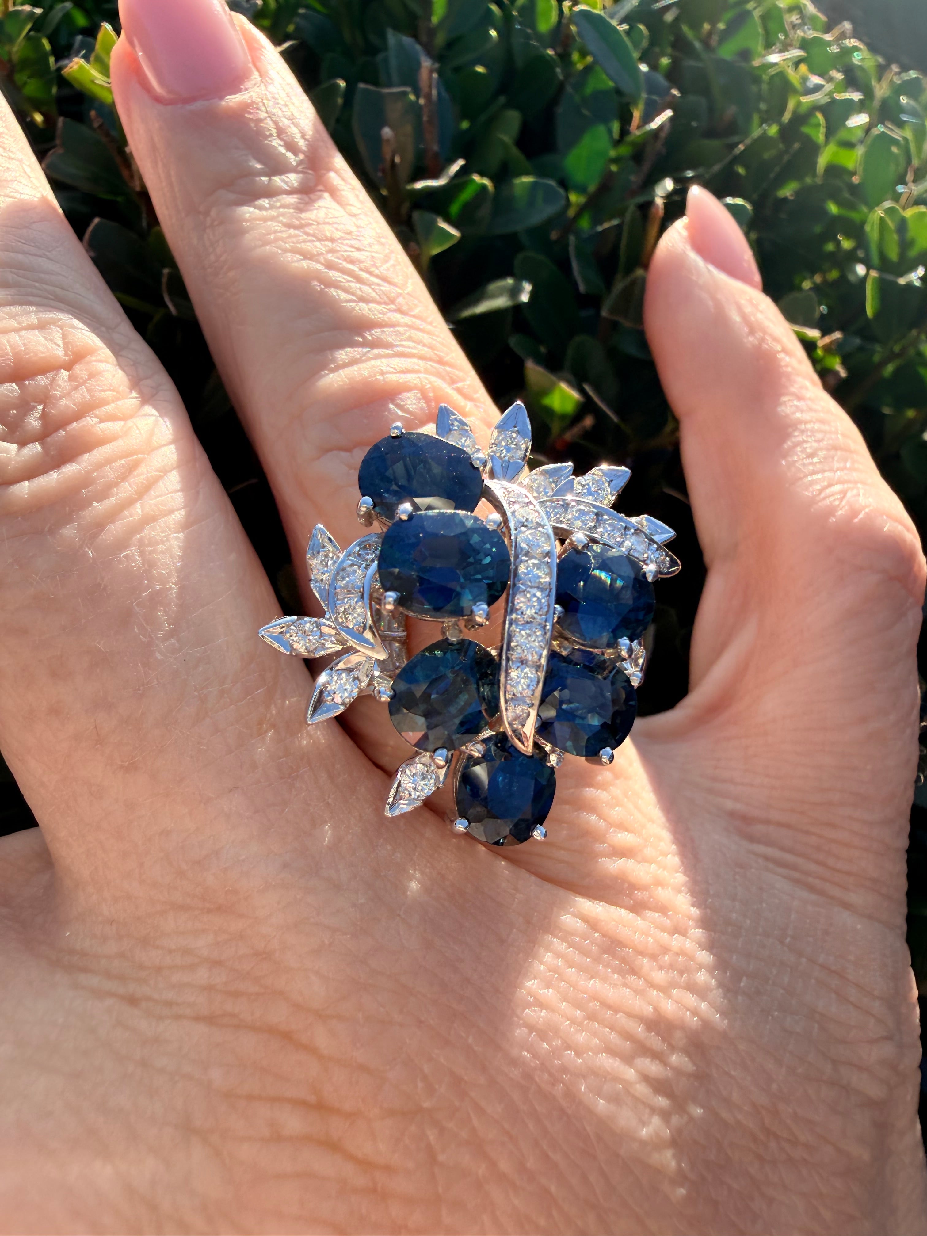 18k White Gold Natural Sapphire And Natural Diamond Ring Certified