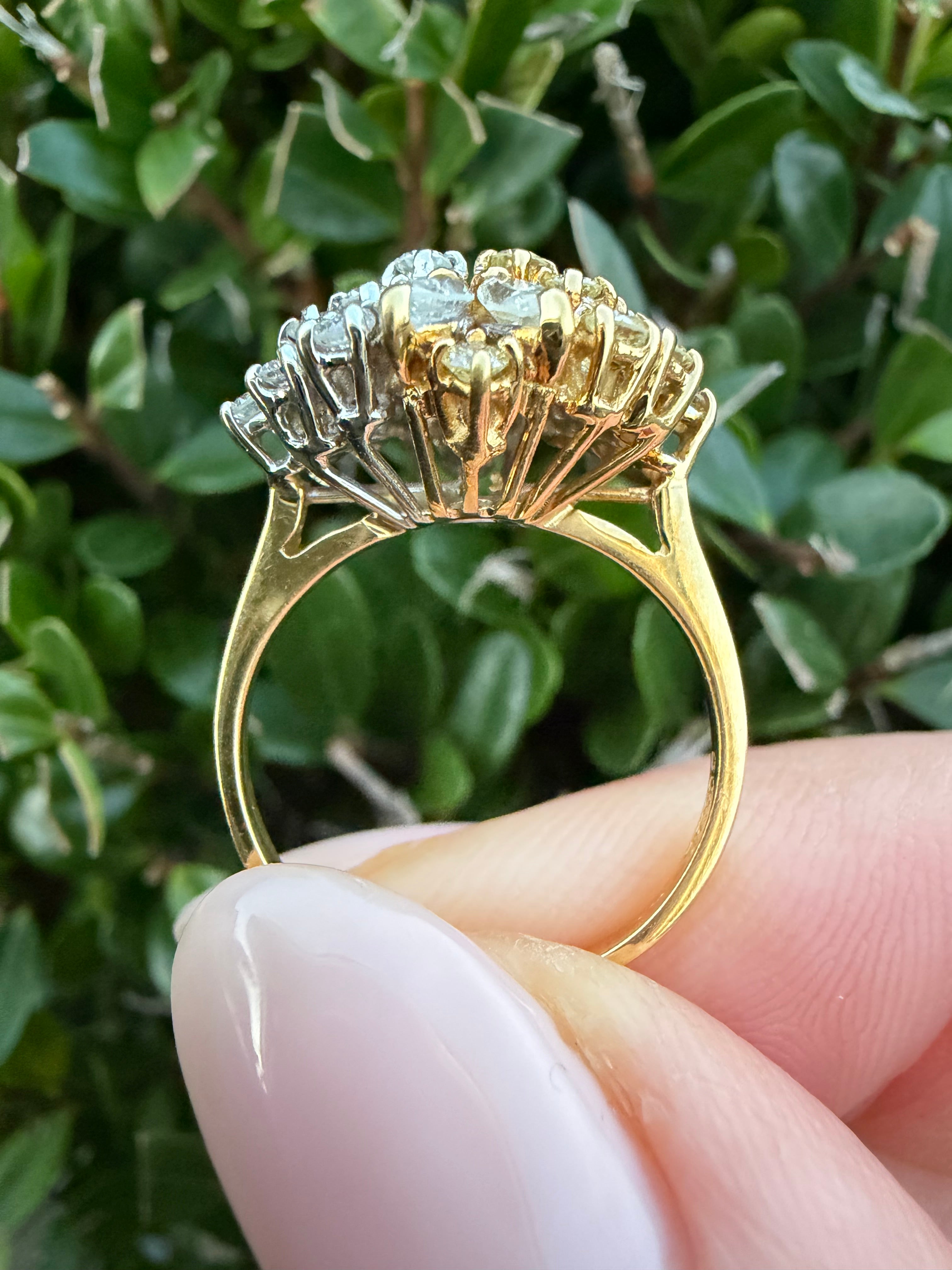 18K Yellow Gold 0.70ct Natural Diamond Ring certified