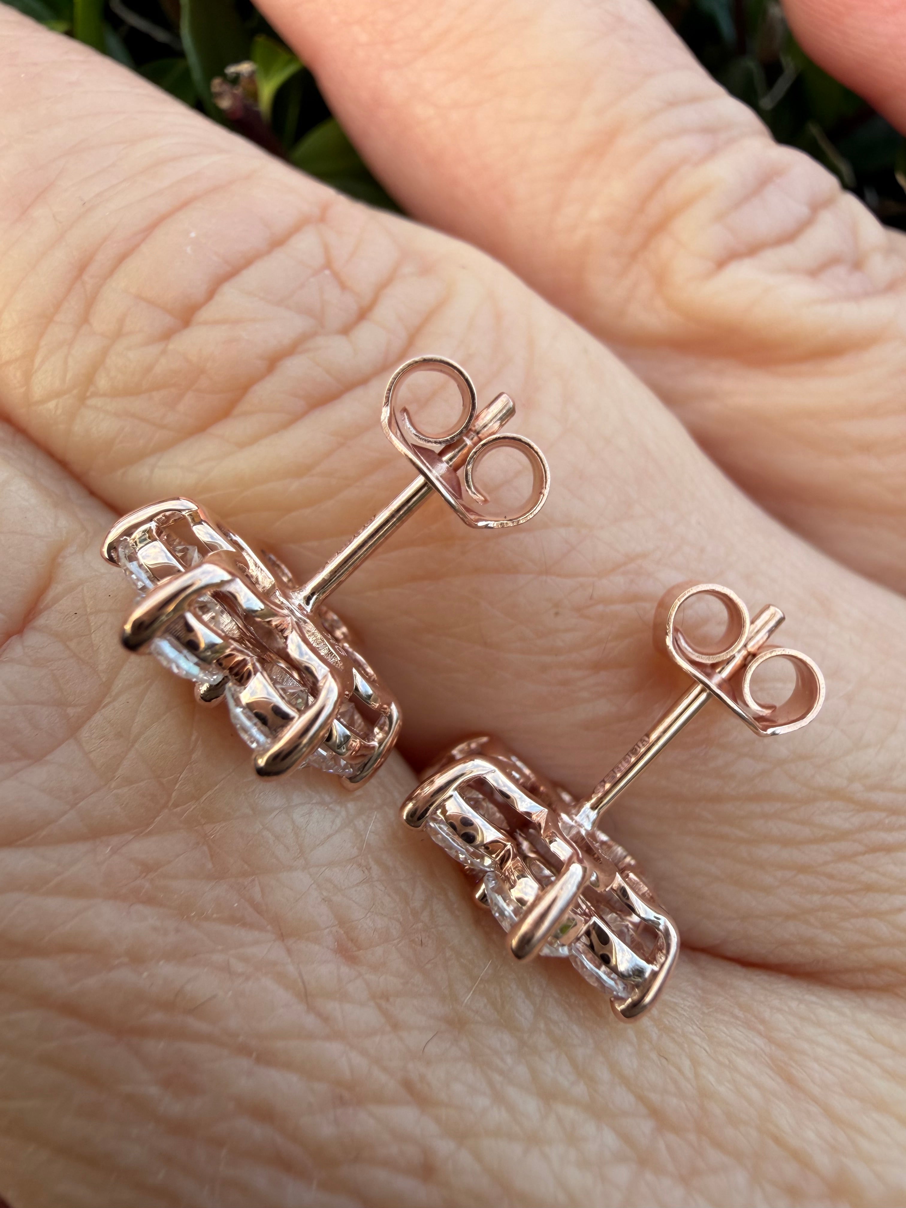 2.22ct round brilliant Cut lab grown Diamond cluster Earrings 9k Rose gold IGI certified