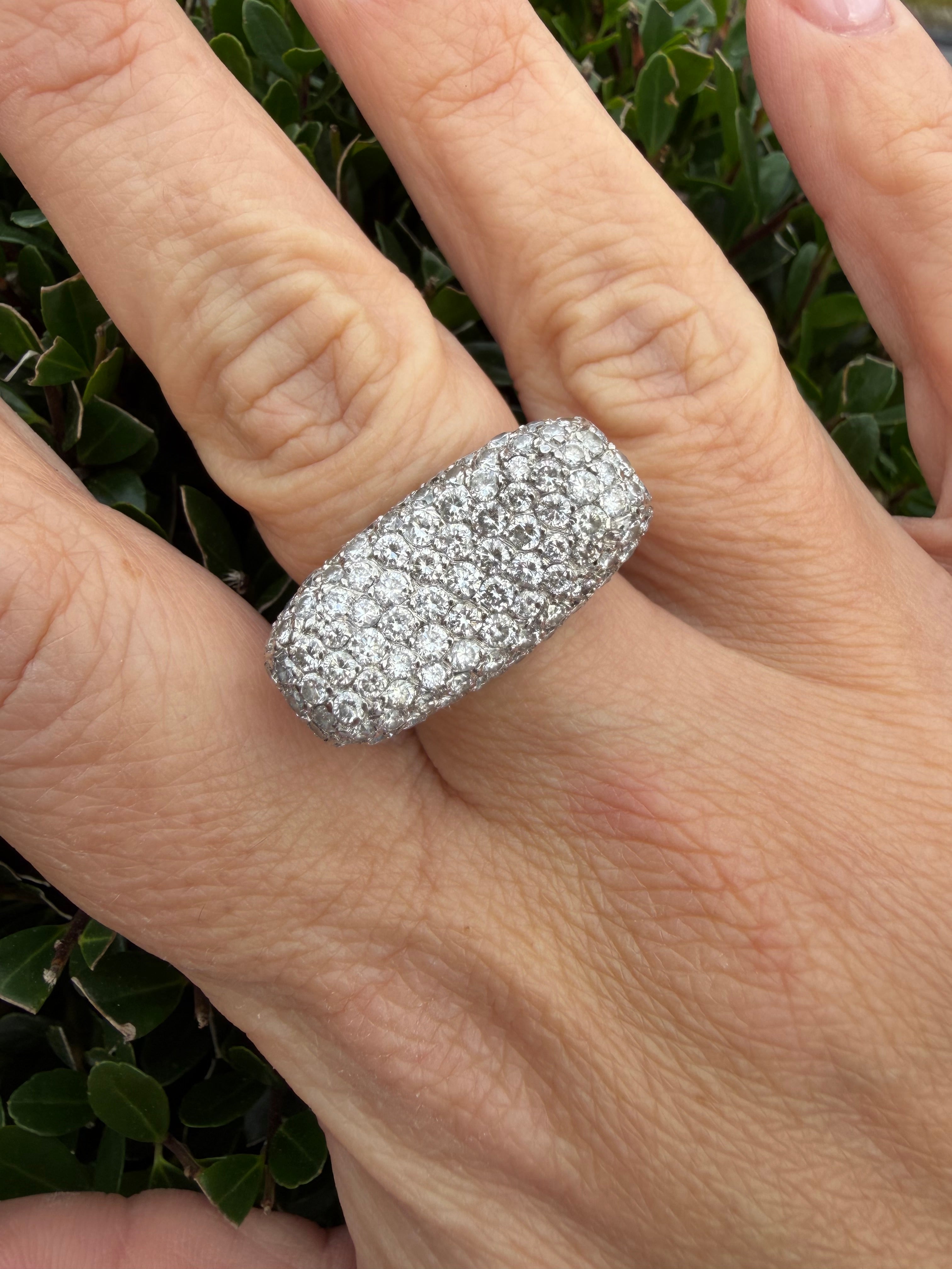 18k White Gold 5ct Natural Round Cut Diamond Cluster Ring certified