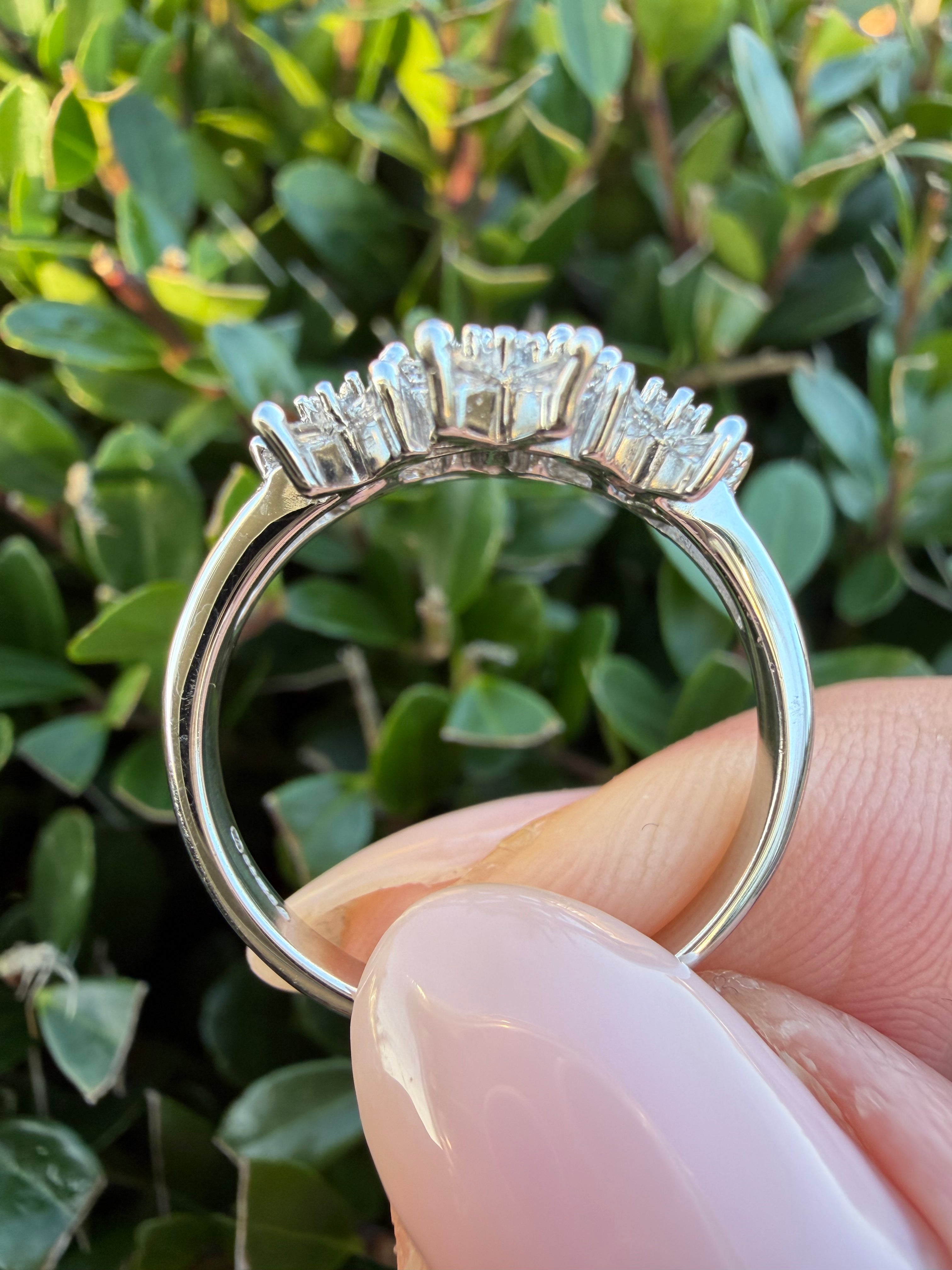 18k White Gold 1.30ct Natural Snowflake Diamond Ring certified