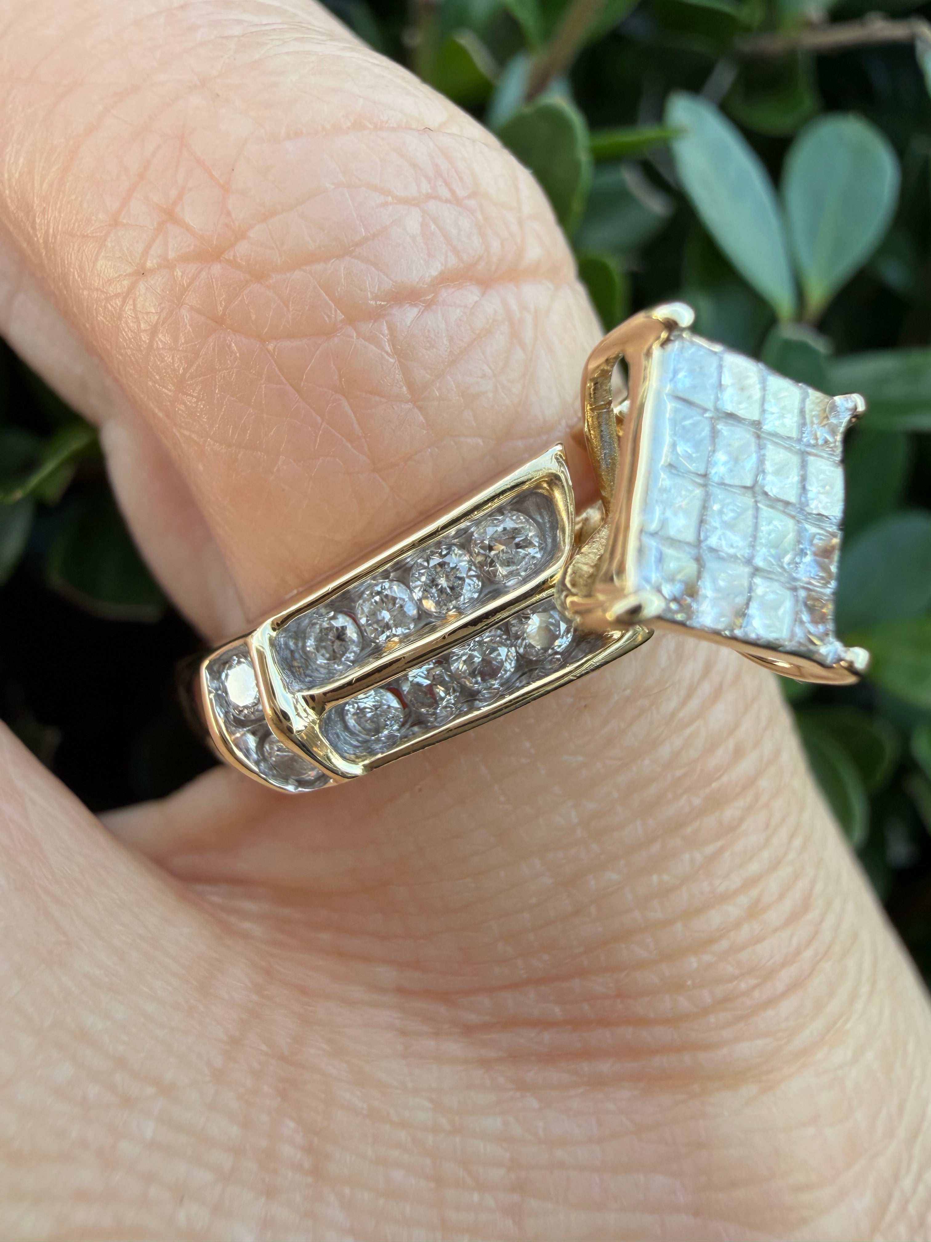 14k Yellow Gold 1.40Ct Natural Diamond Cluster Ring certified