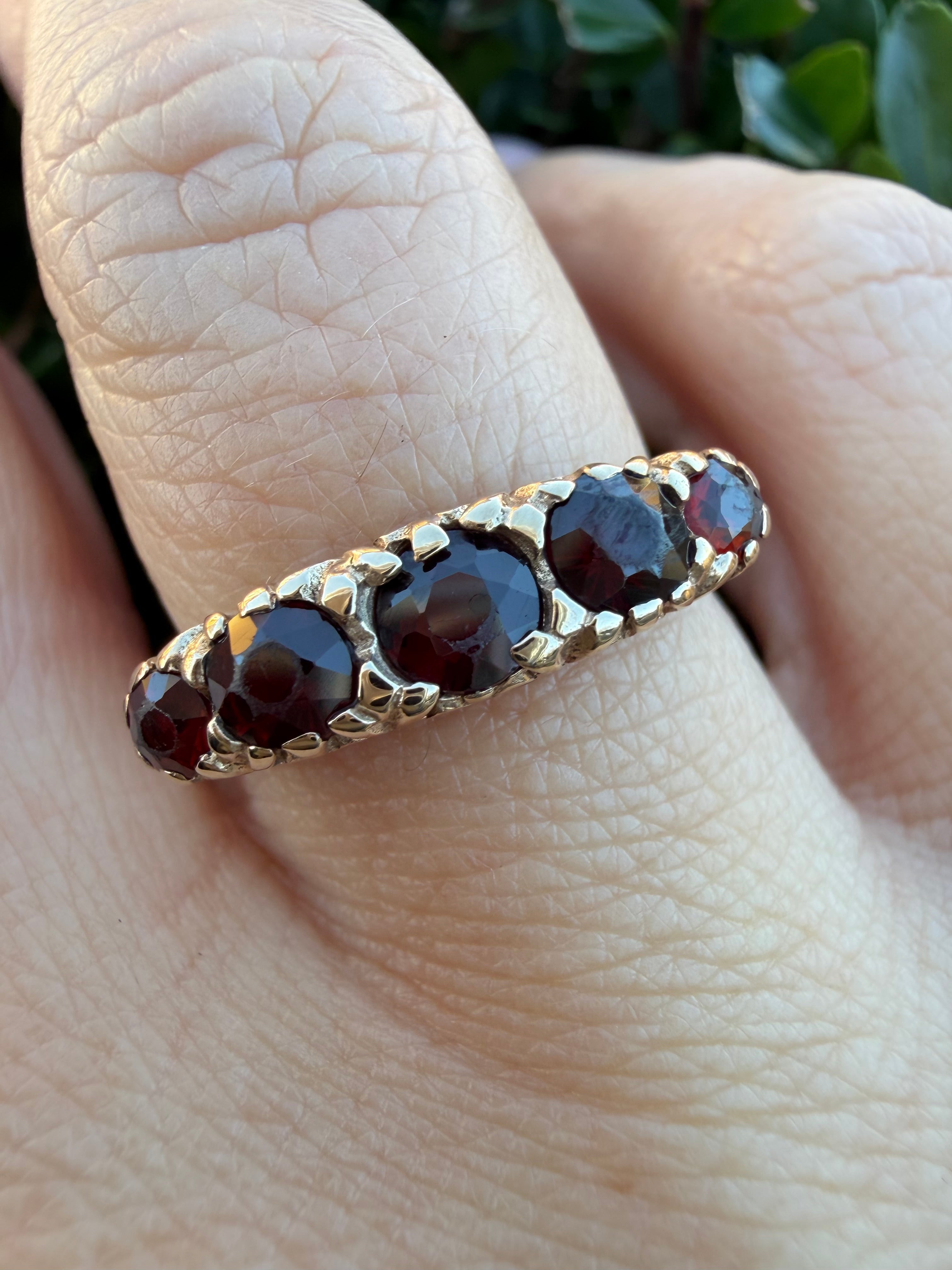 14k Yellow Gold 0.76ct Natural Garnet Boat Ring certified