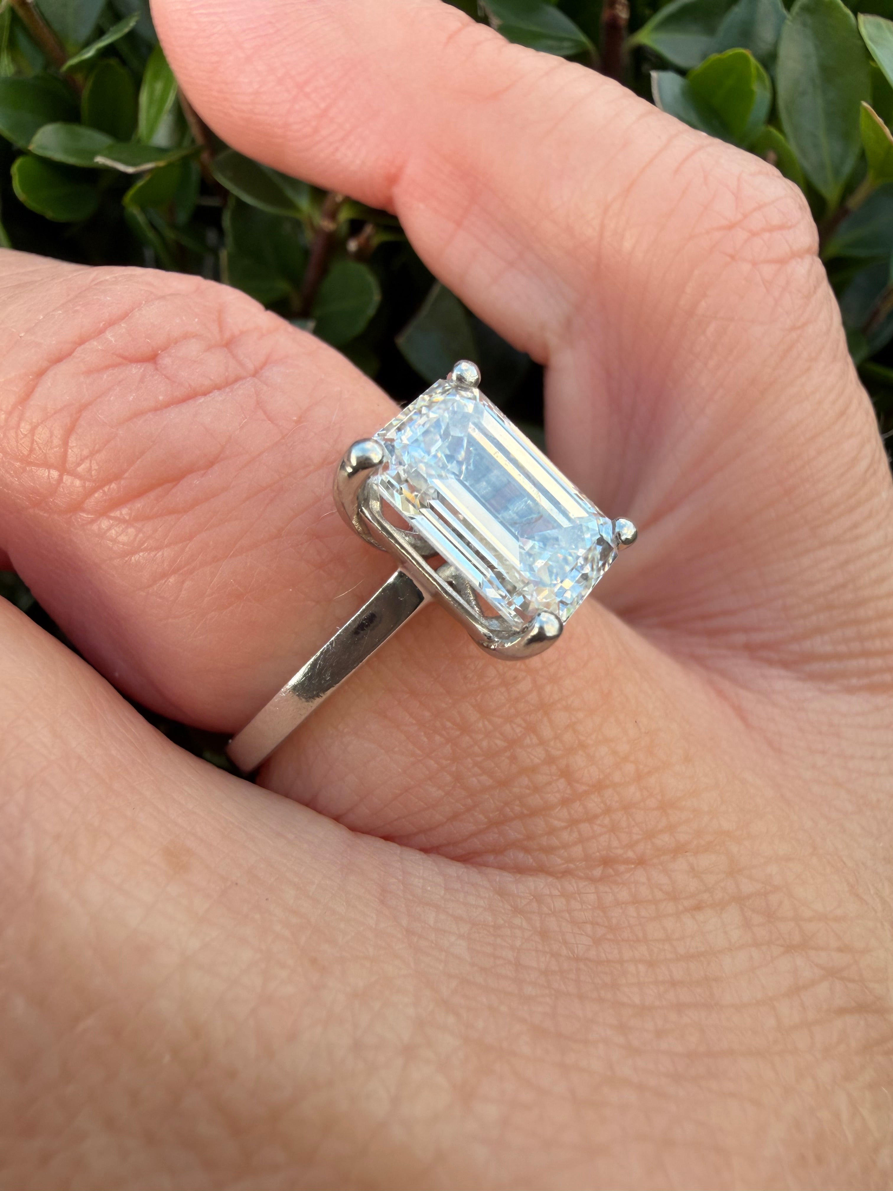 3.09ct Emerald cut Lab Grown Diamond Solitaire Ring IGI Certified set in platinum