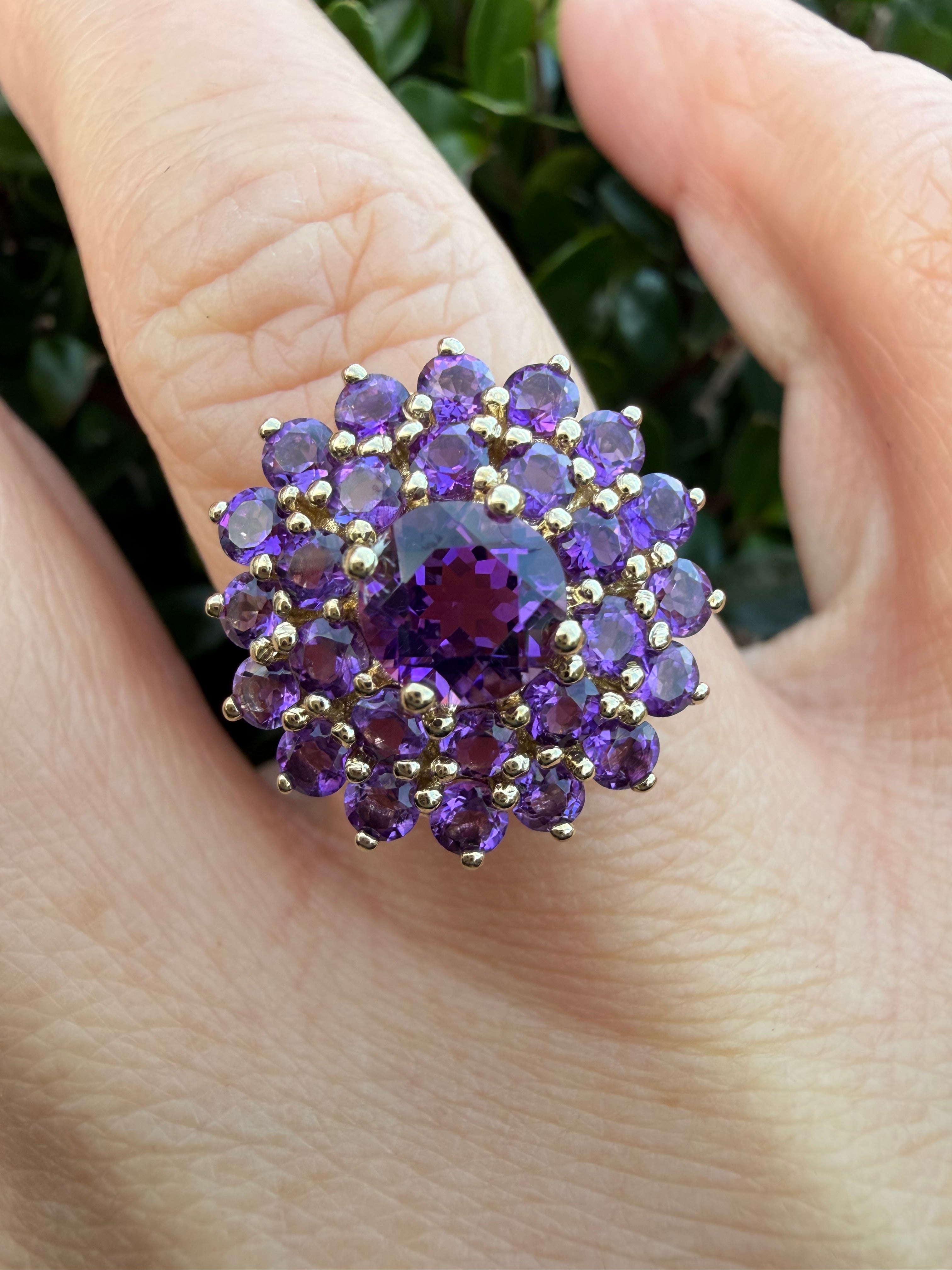9k Gold 2.10ct Natural Amethyst Cluster Ring Certified