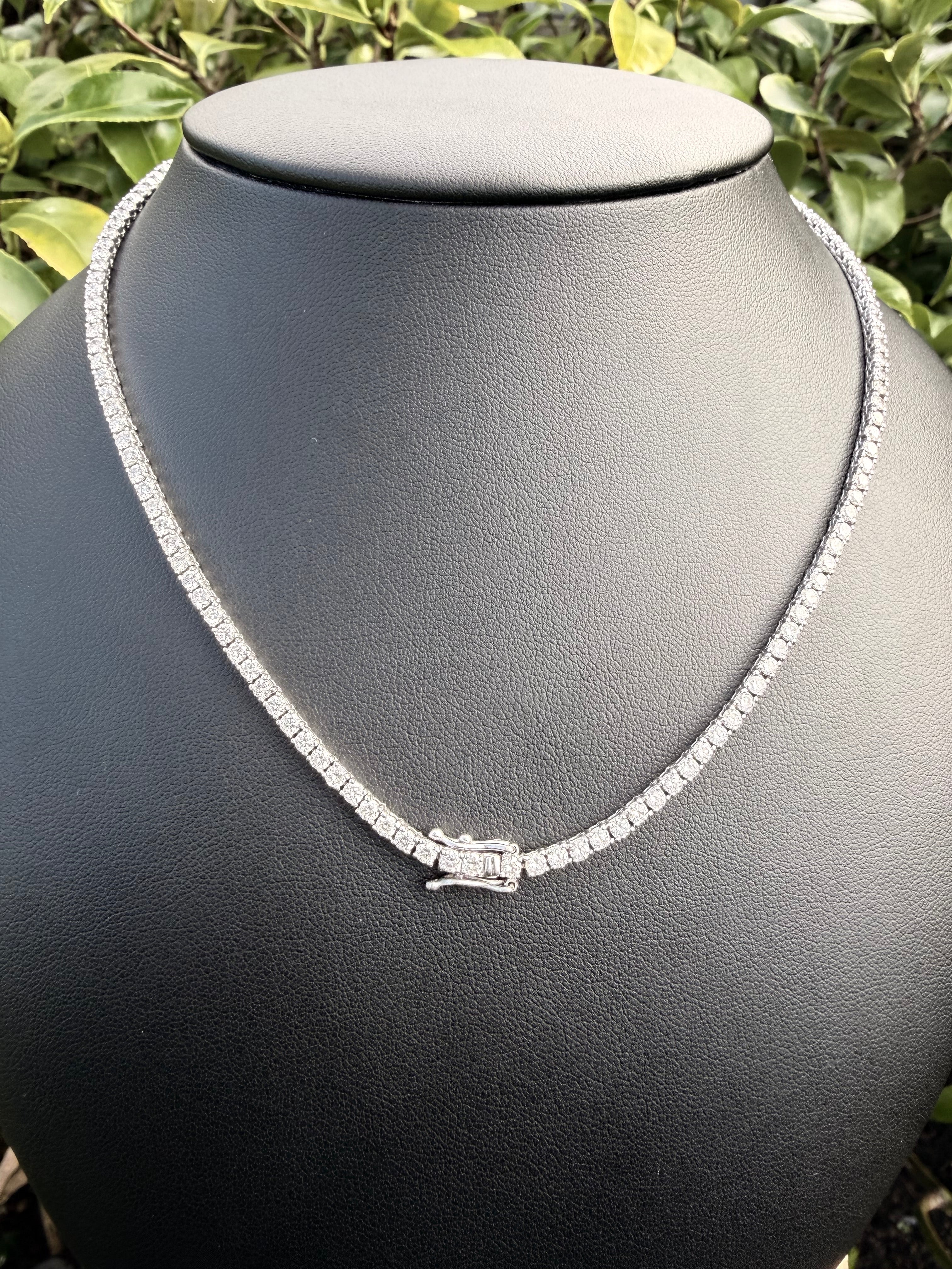 14k White Gold 8.24ct Natural Round Cut Diamond Tennis Chain certified