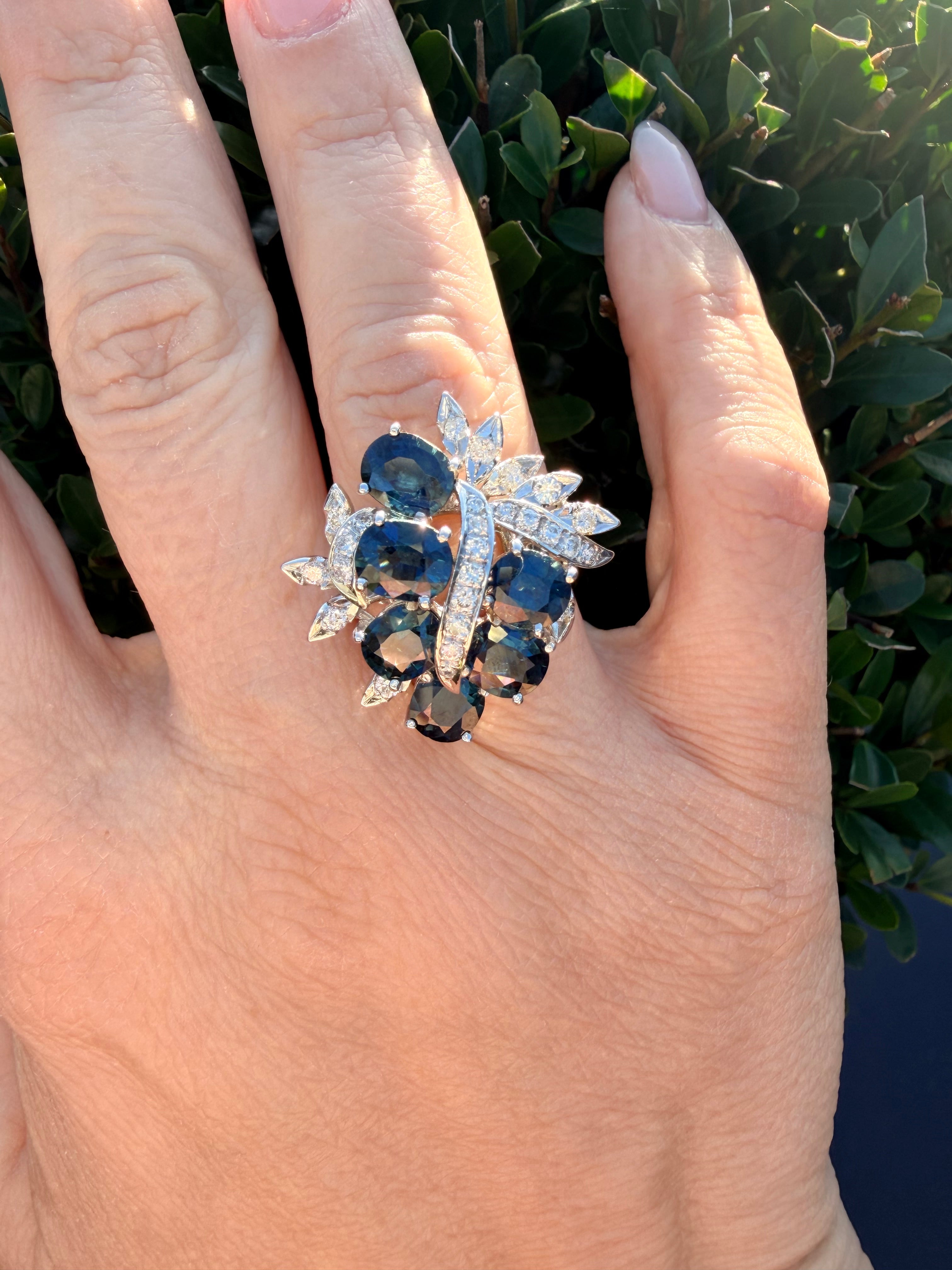 18k White Gold Natural Sapphire And Natural Diamond Ring Certified