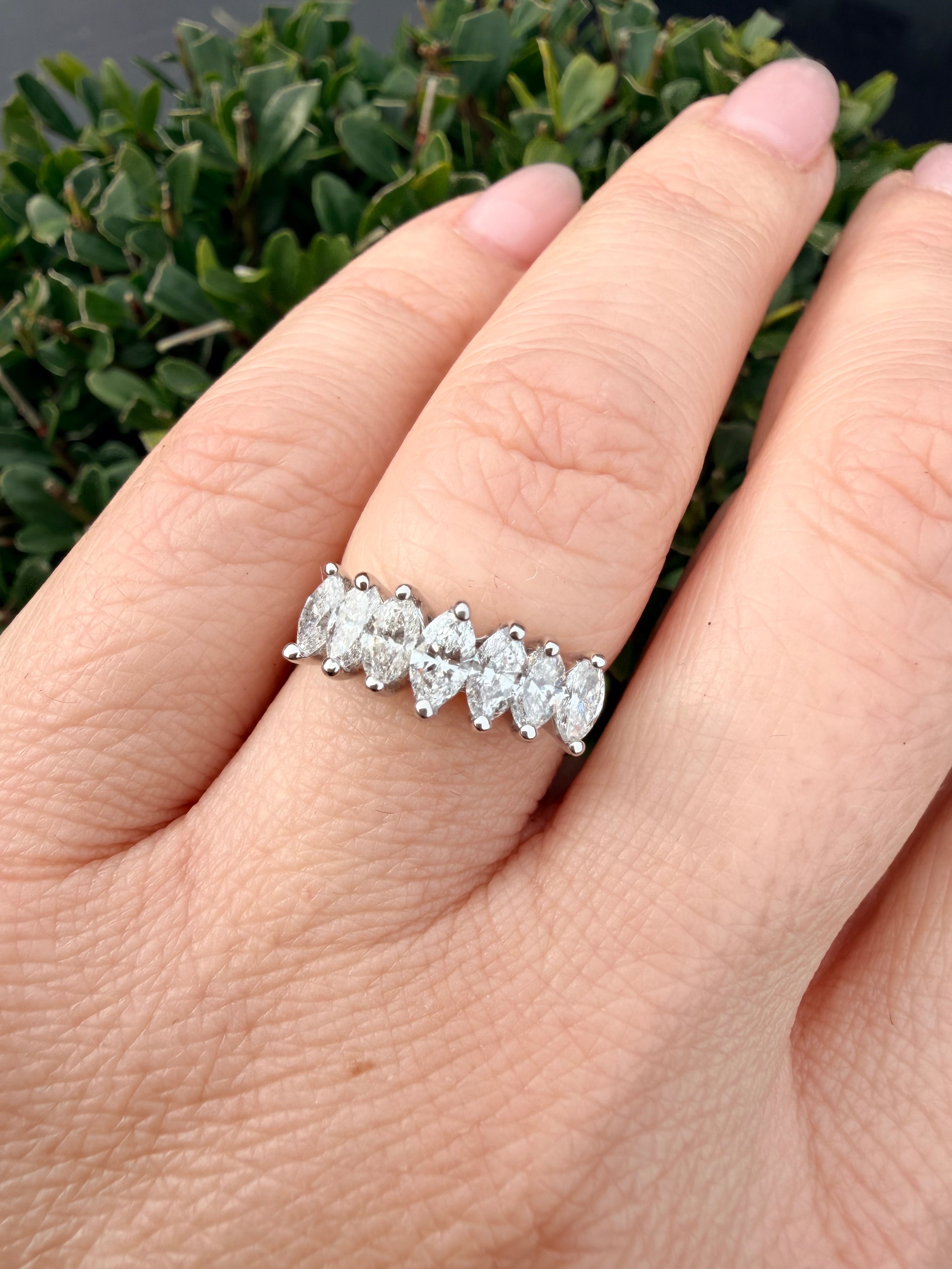 14K Gold 1.00ct Natural Marquise Cut Diamond 7 Stone Ring Certified