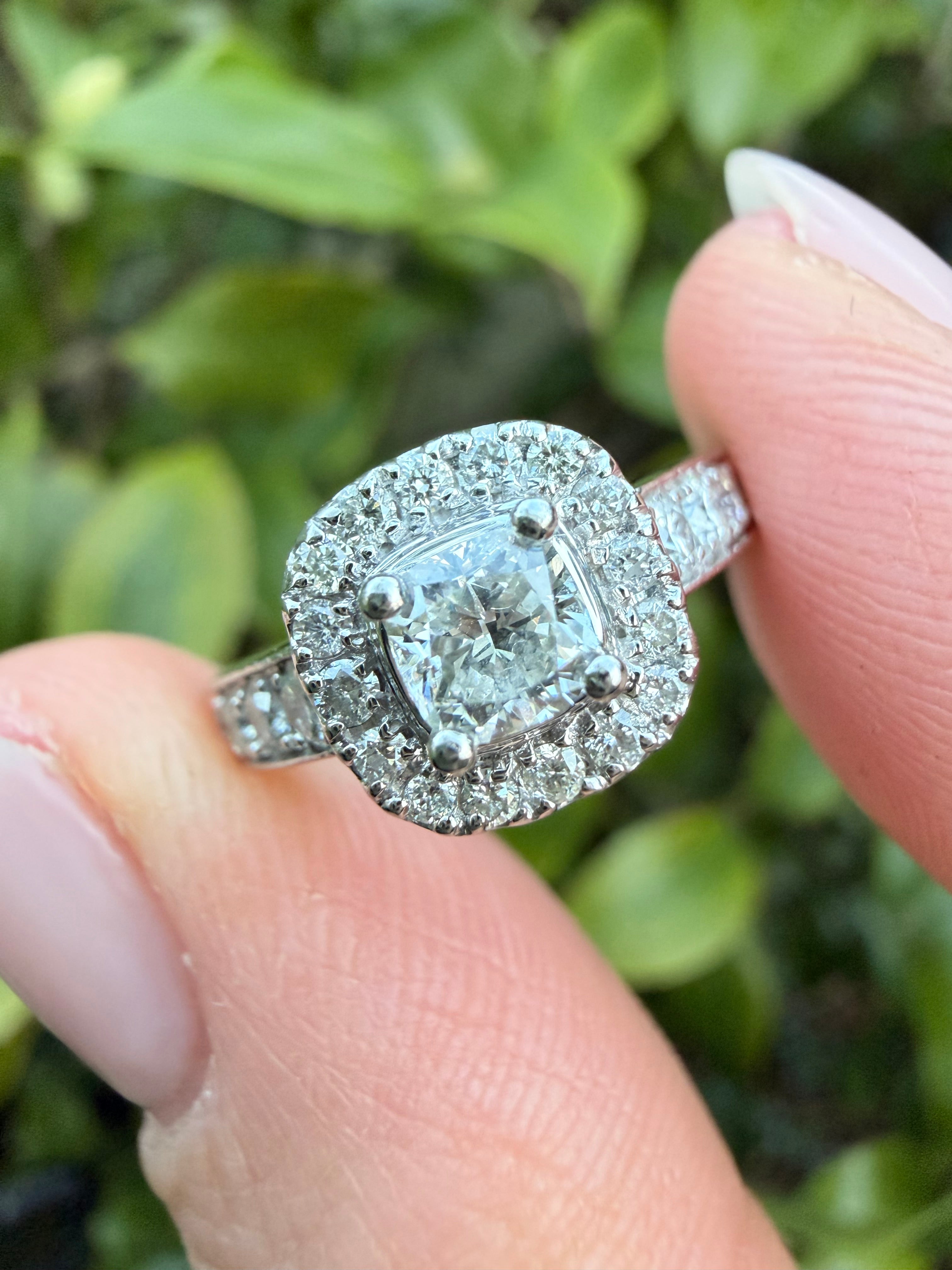 Platinum 1.06ct Natural Diamond Halo Ring certified