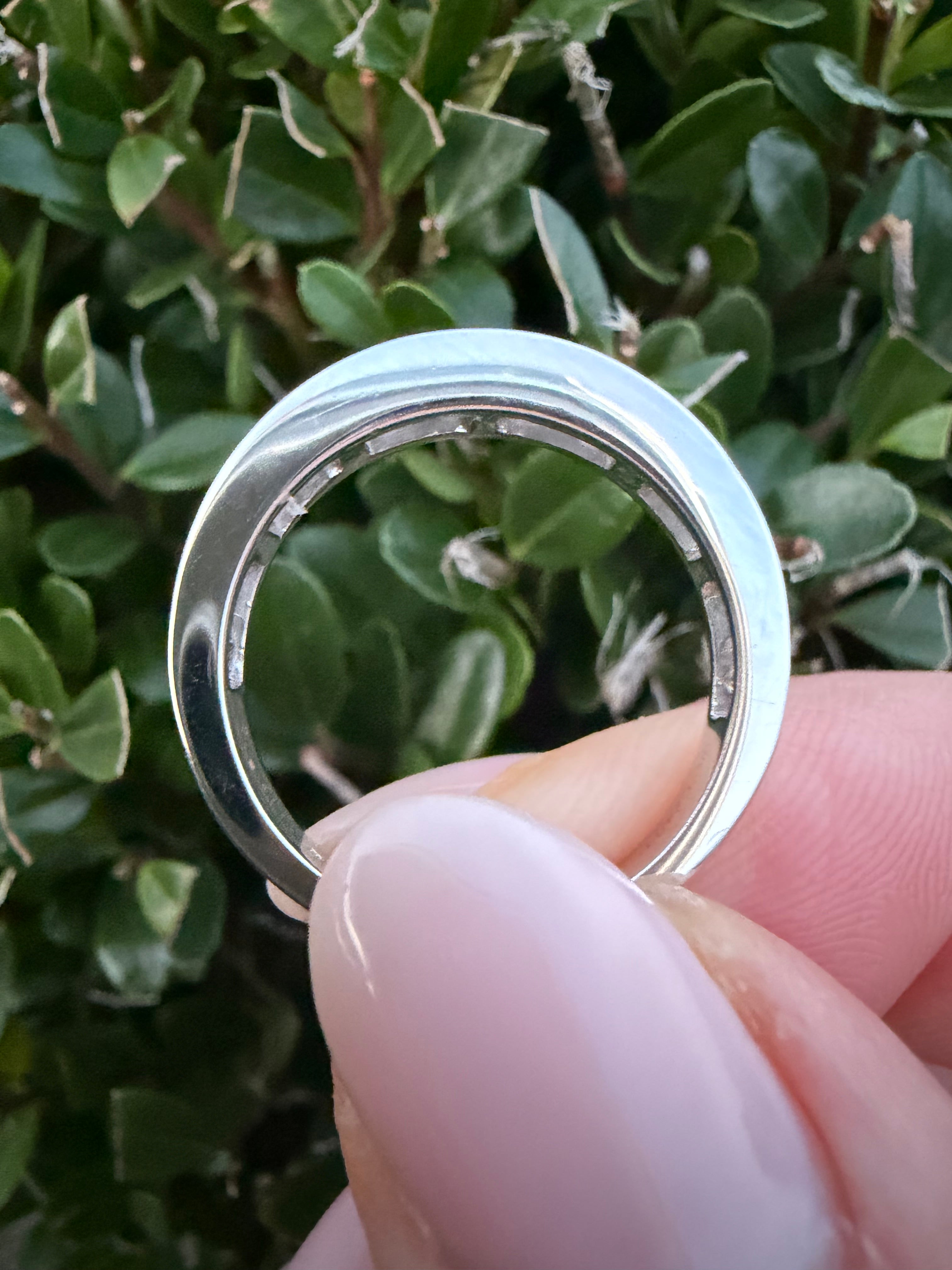 9k White Gold 1.13ct Natural Round Cut Diamond Half Eternity Ring certified