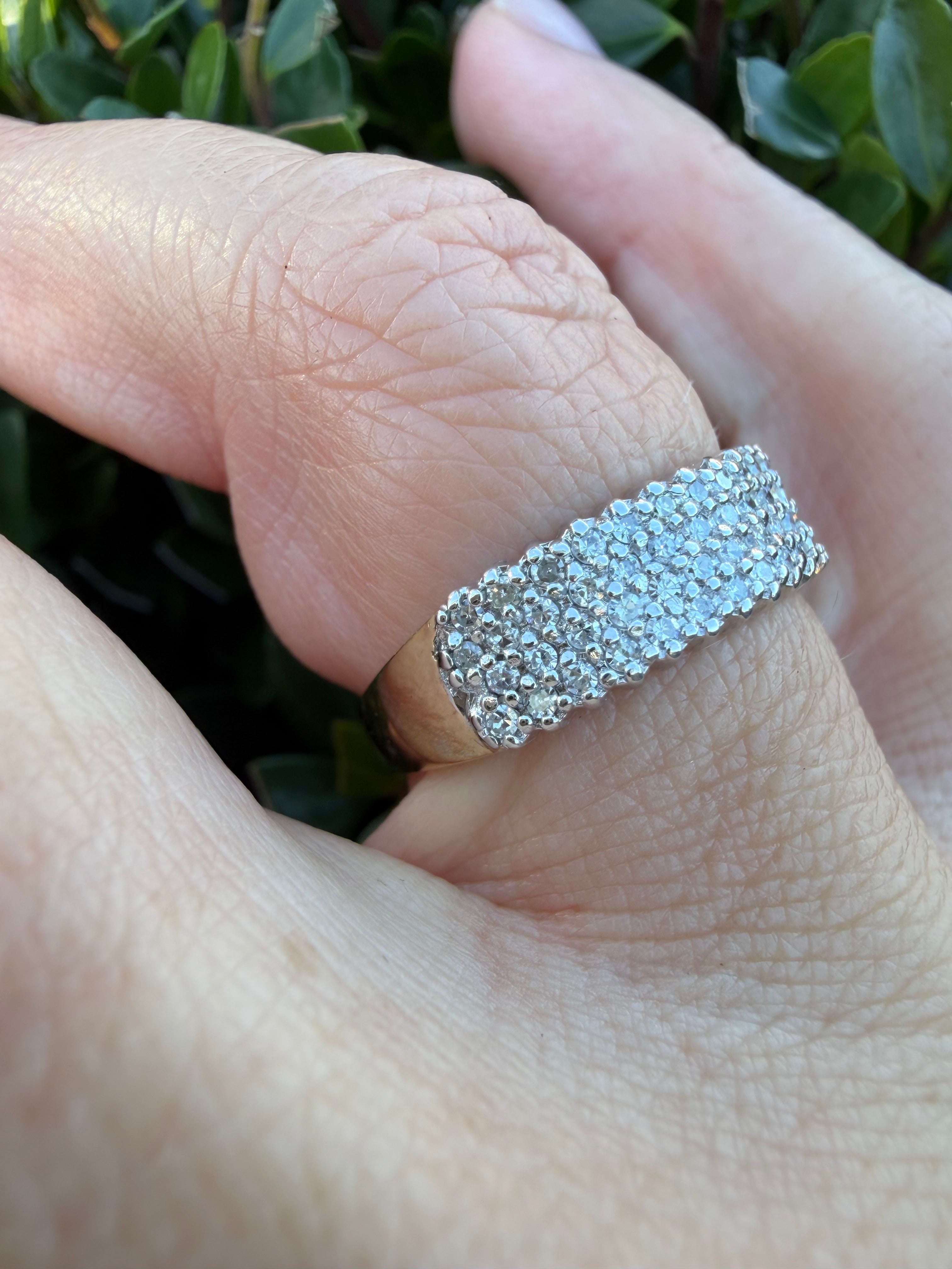 9k Yellow Gold 0.30ct Natural Diamond Half Band Ring certified