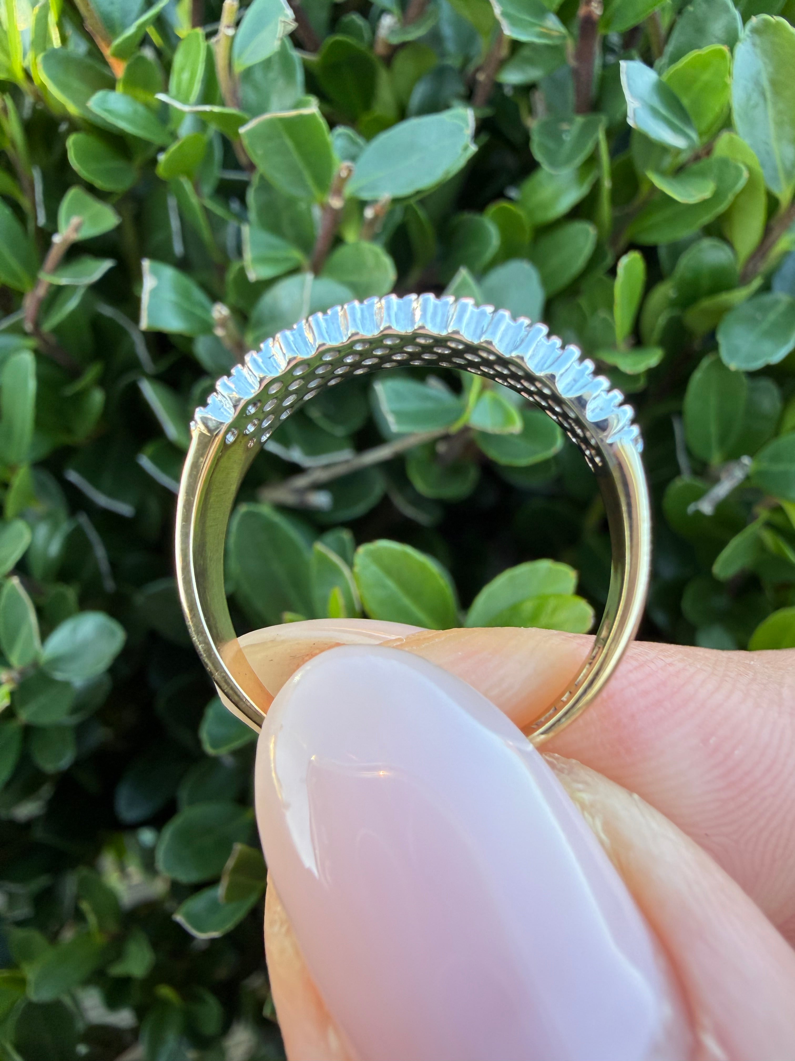 9k Yellow Gold 0.30ct Natural Diamond Half Band Ring certified