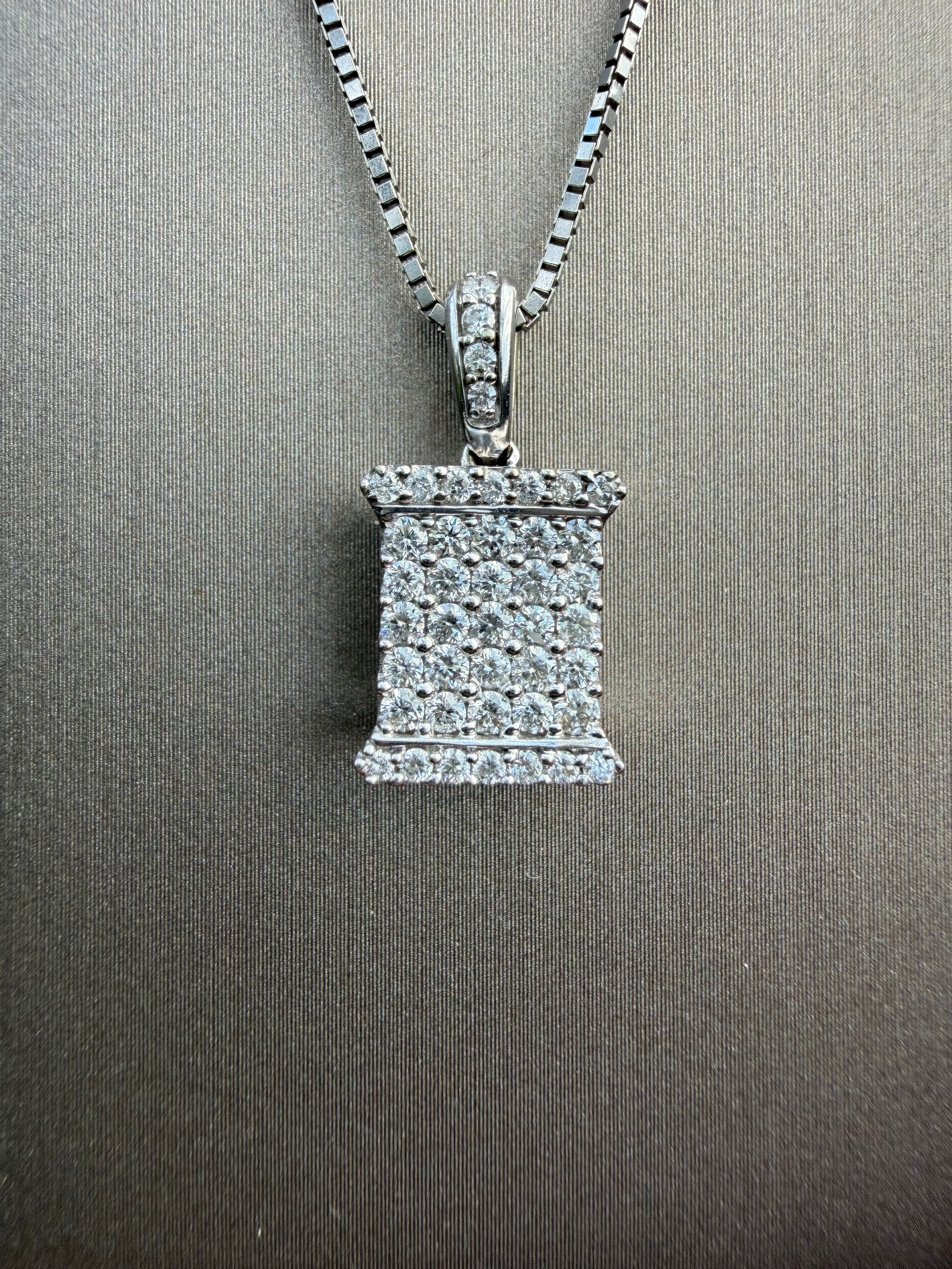 9k White Gold 0.50 Ct Natural Diamond Pendant And Chain Set Certified