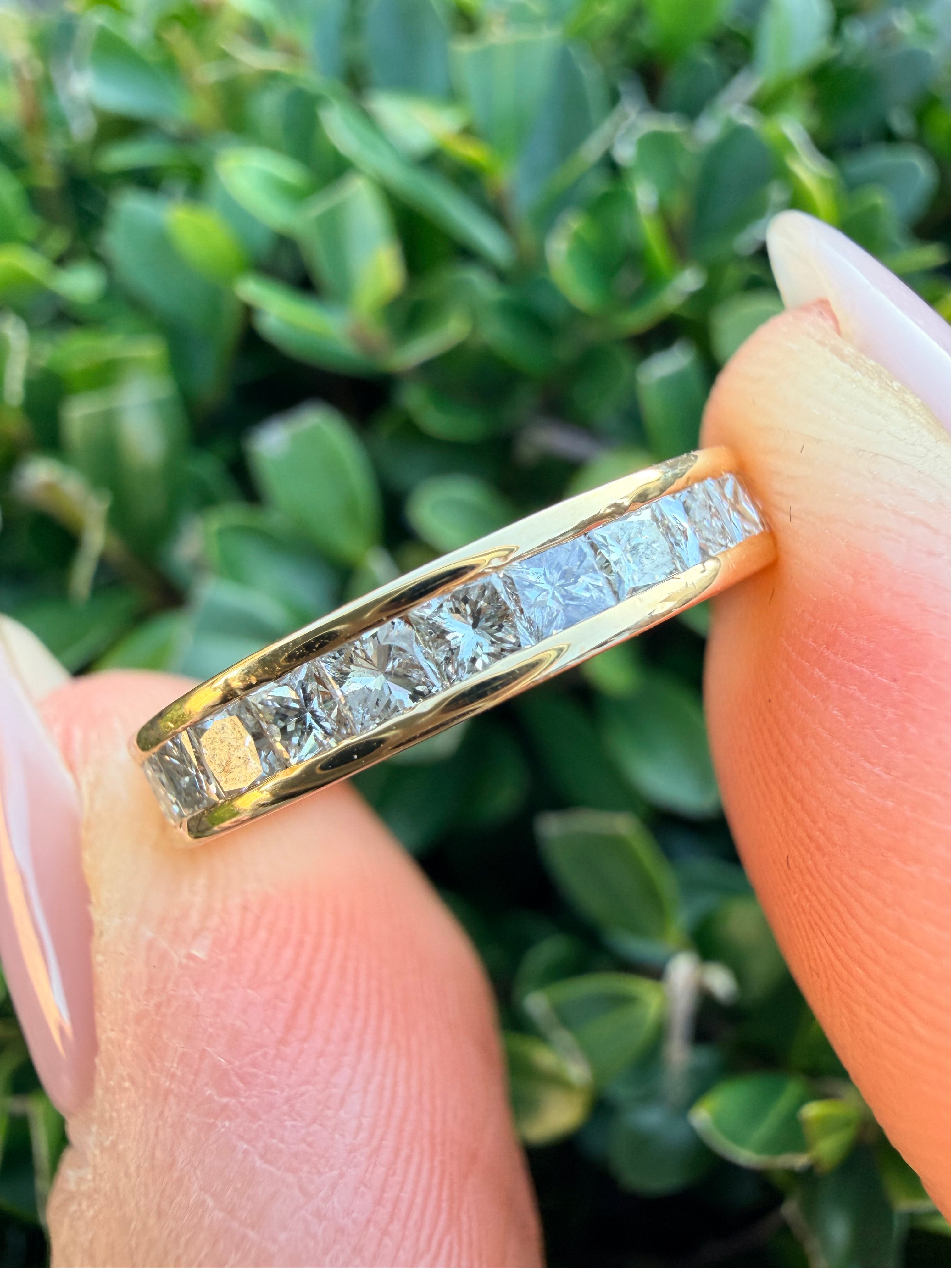 18k yellow Gold 1.40ct natural Princess Cut diamond full eternity ring certified