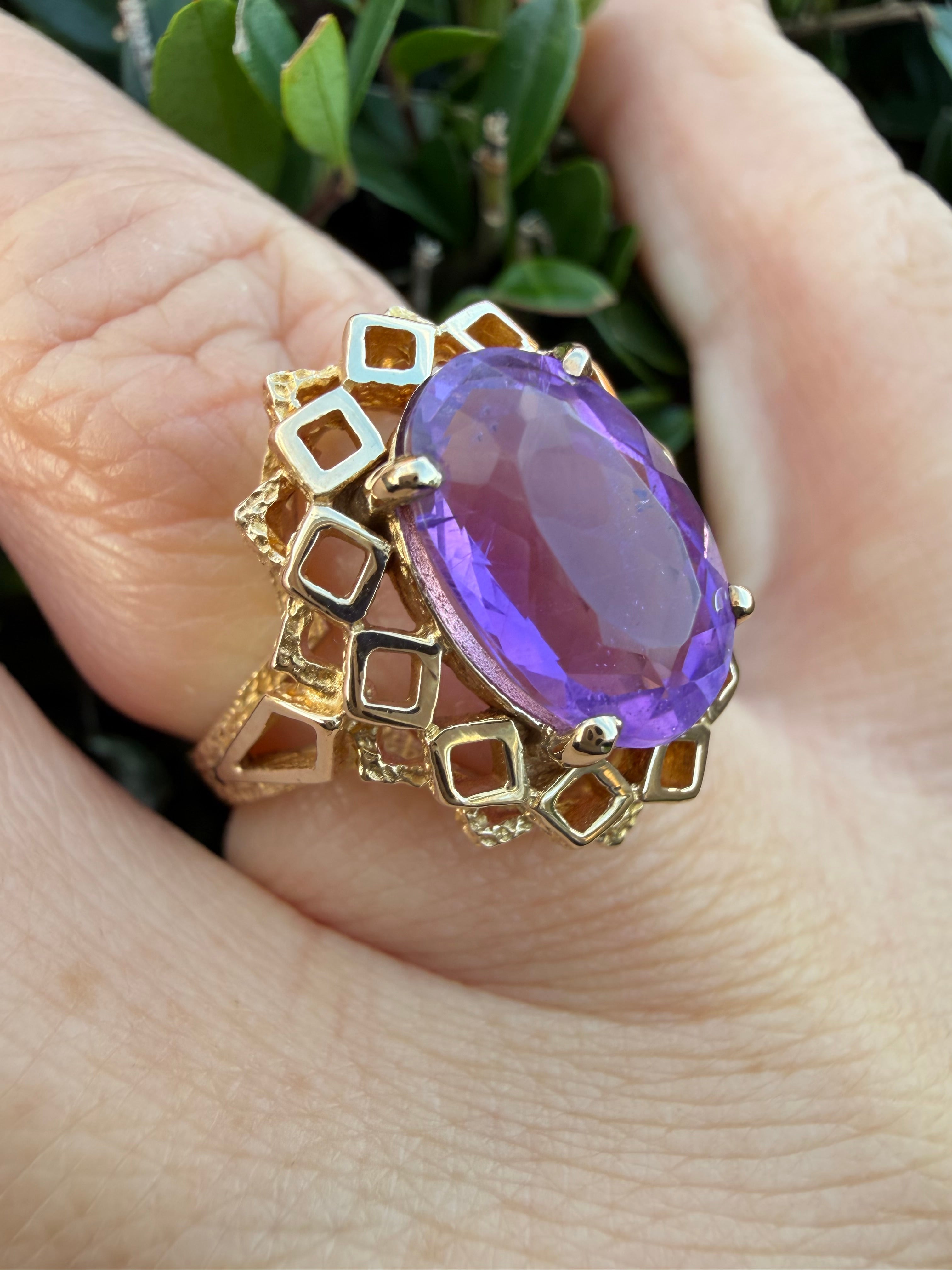 10k Yellow Gold 3.30ct Natural Amethyst Solitaire Ring certified