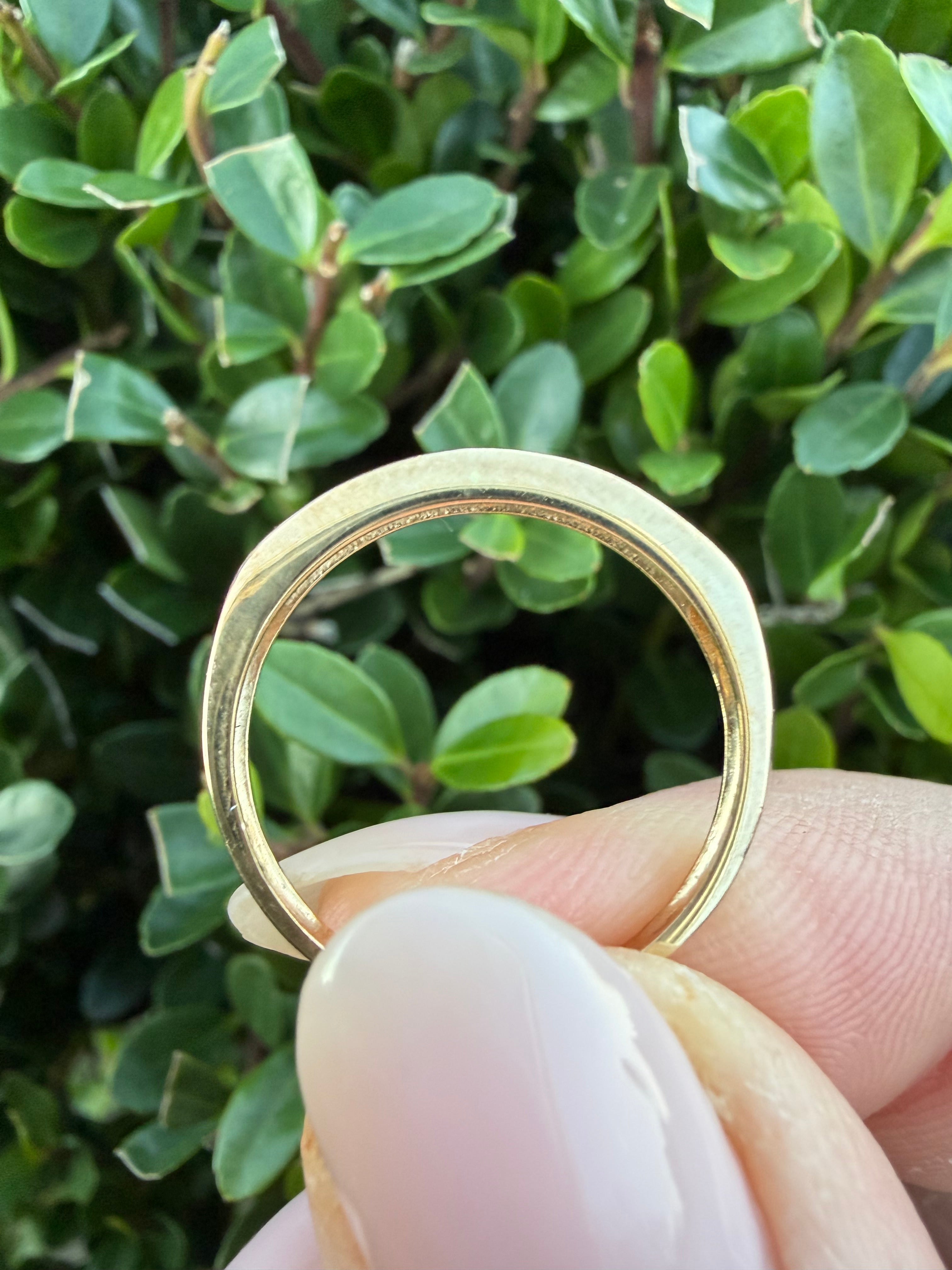 9k Yellow Gold 0.30ct Natural Diamond Half Eternity Ring certified