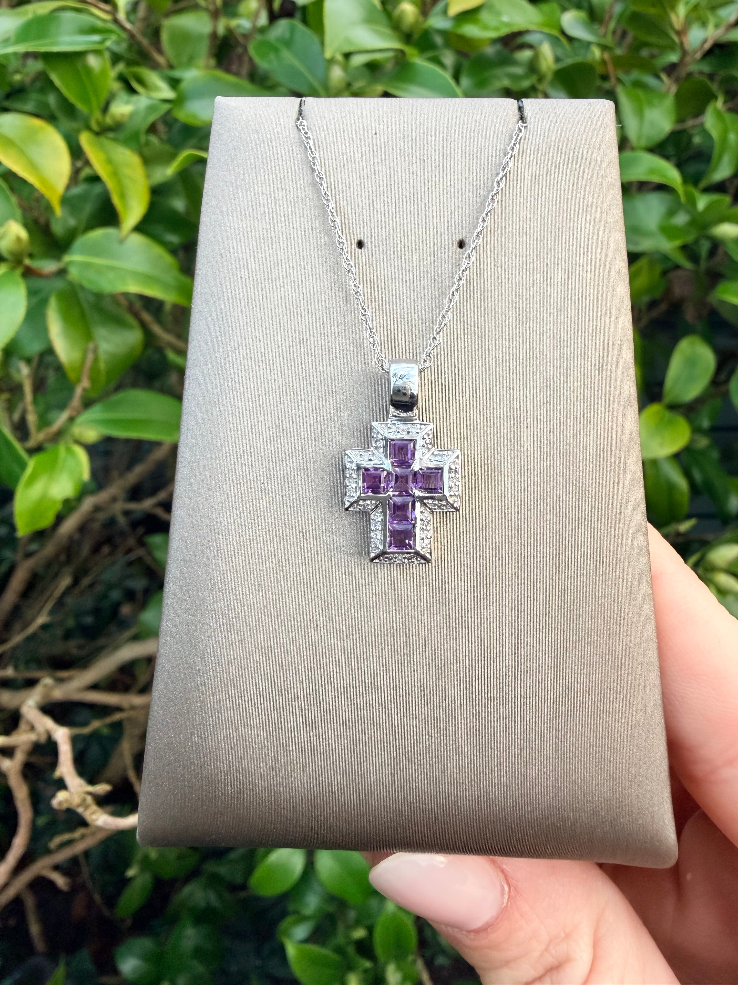 9k White Gold Natural Diamond And Amethyst Cross Pendant And Chain Set certified