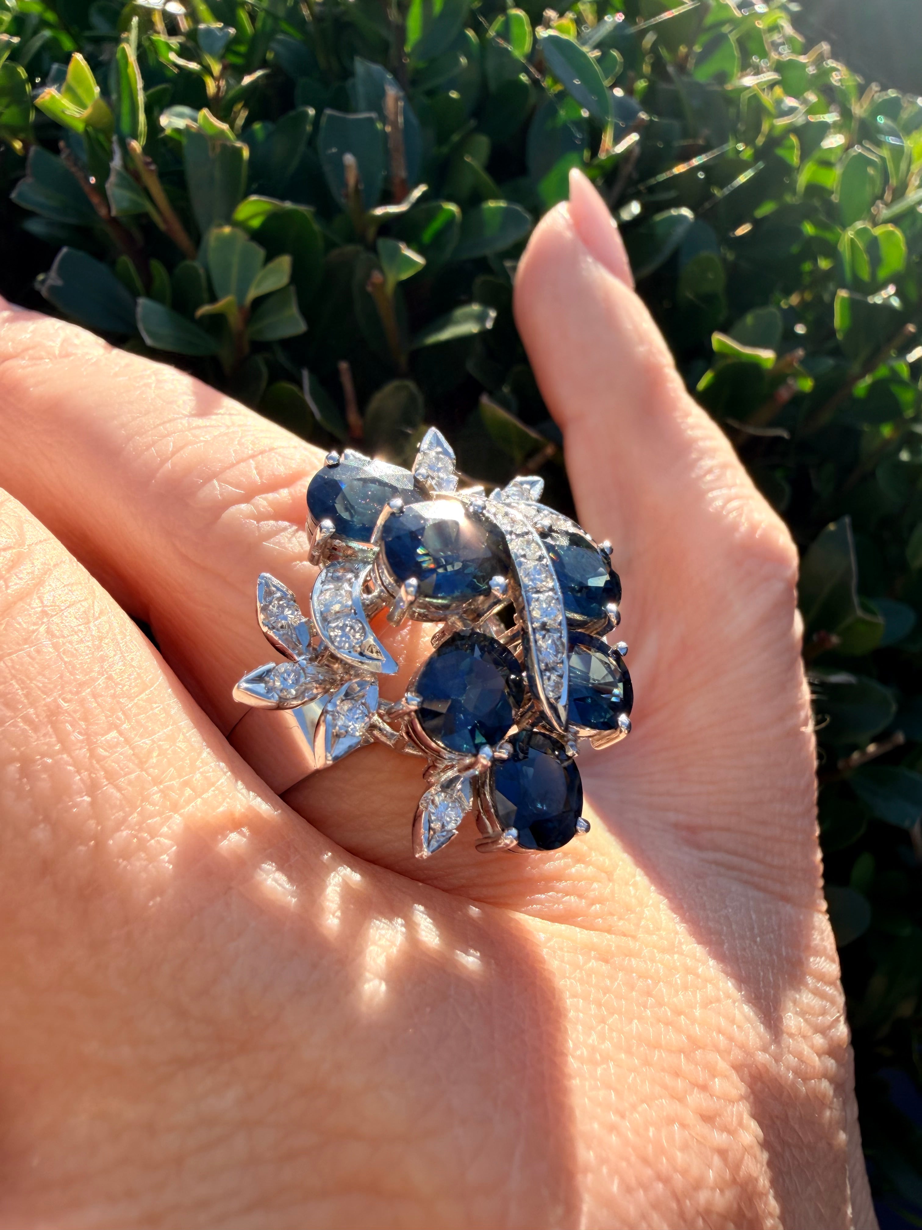 18k White Gold Natural Sapphire And Natural Diamond Ring Certified