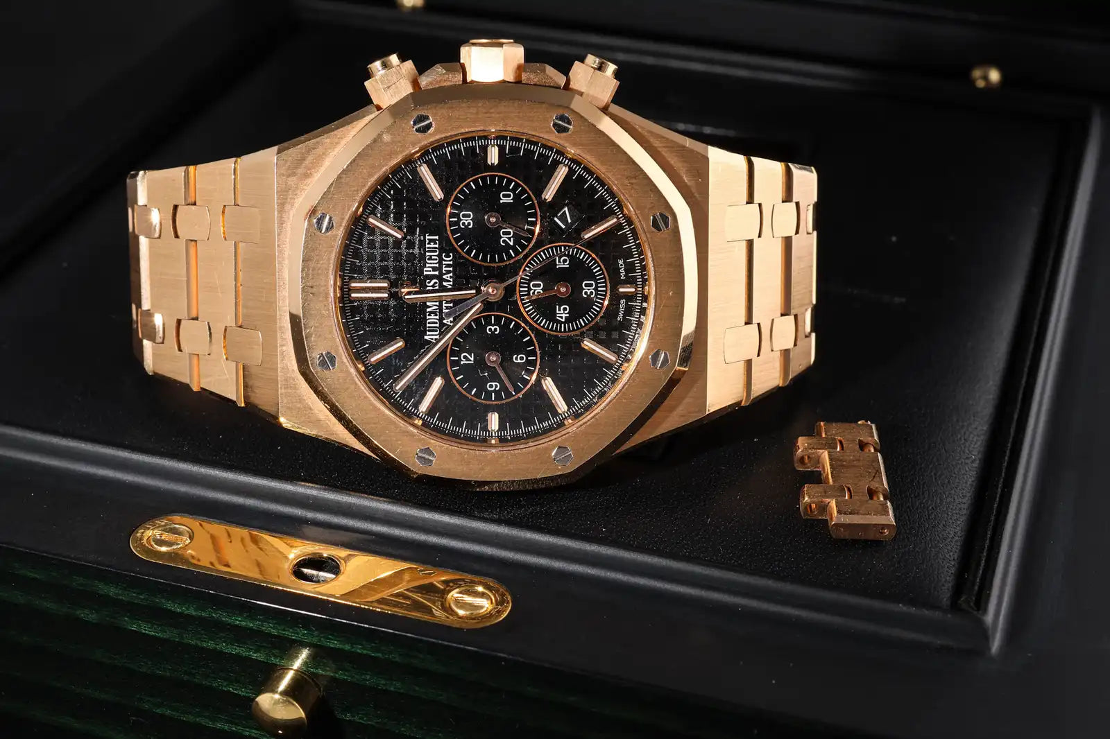 Audemars Piguet Royal Oak Chronograph 18k Rose Gold 2016 Box And Papers