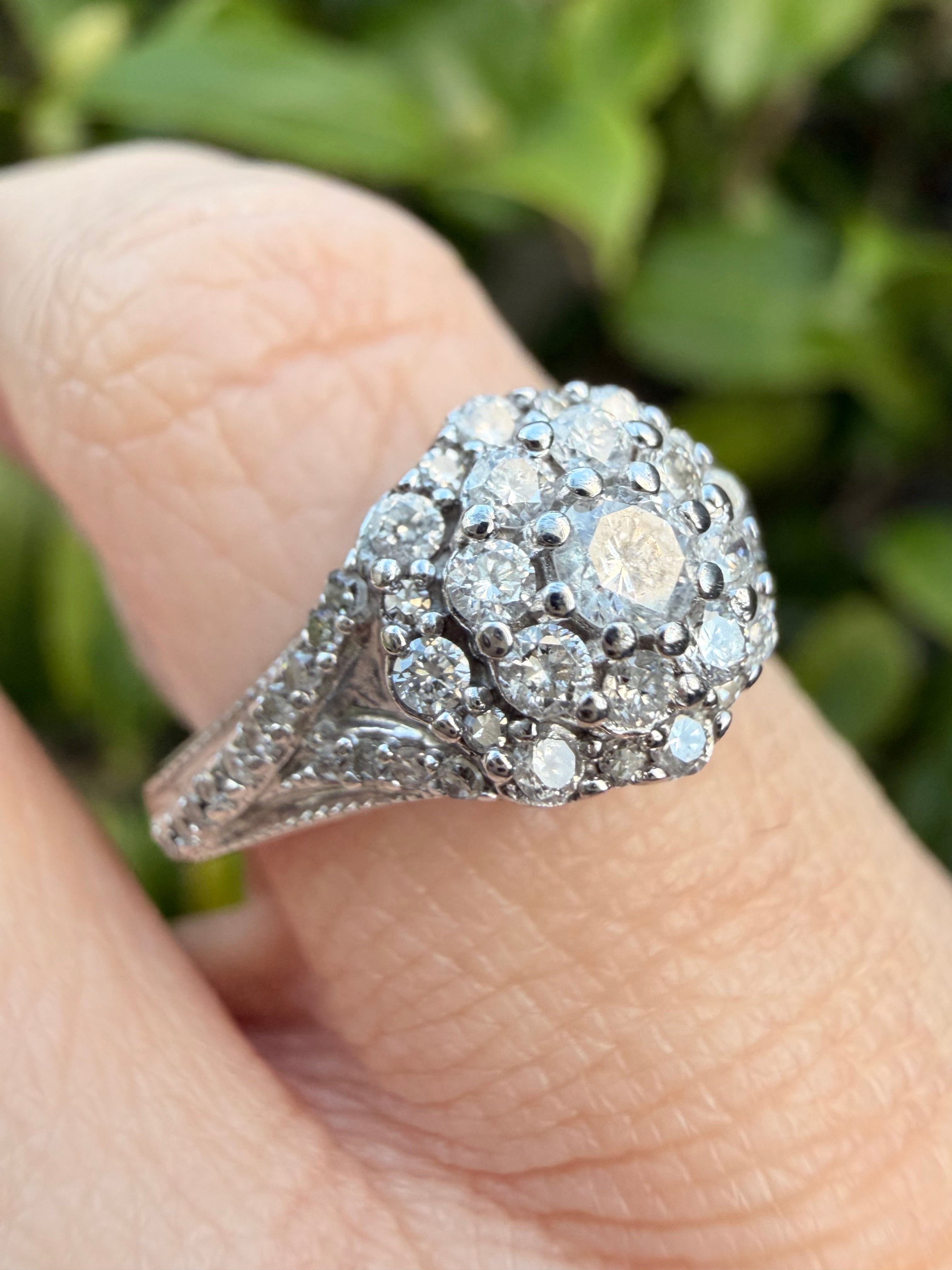 9k White Gold 0.50ct Natural Round Cut Diamond Cluster Ring certified