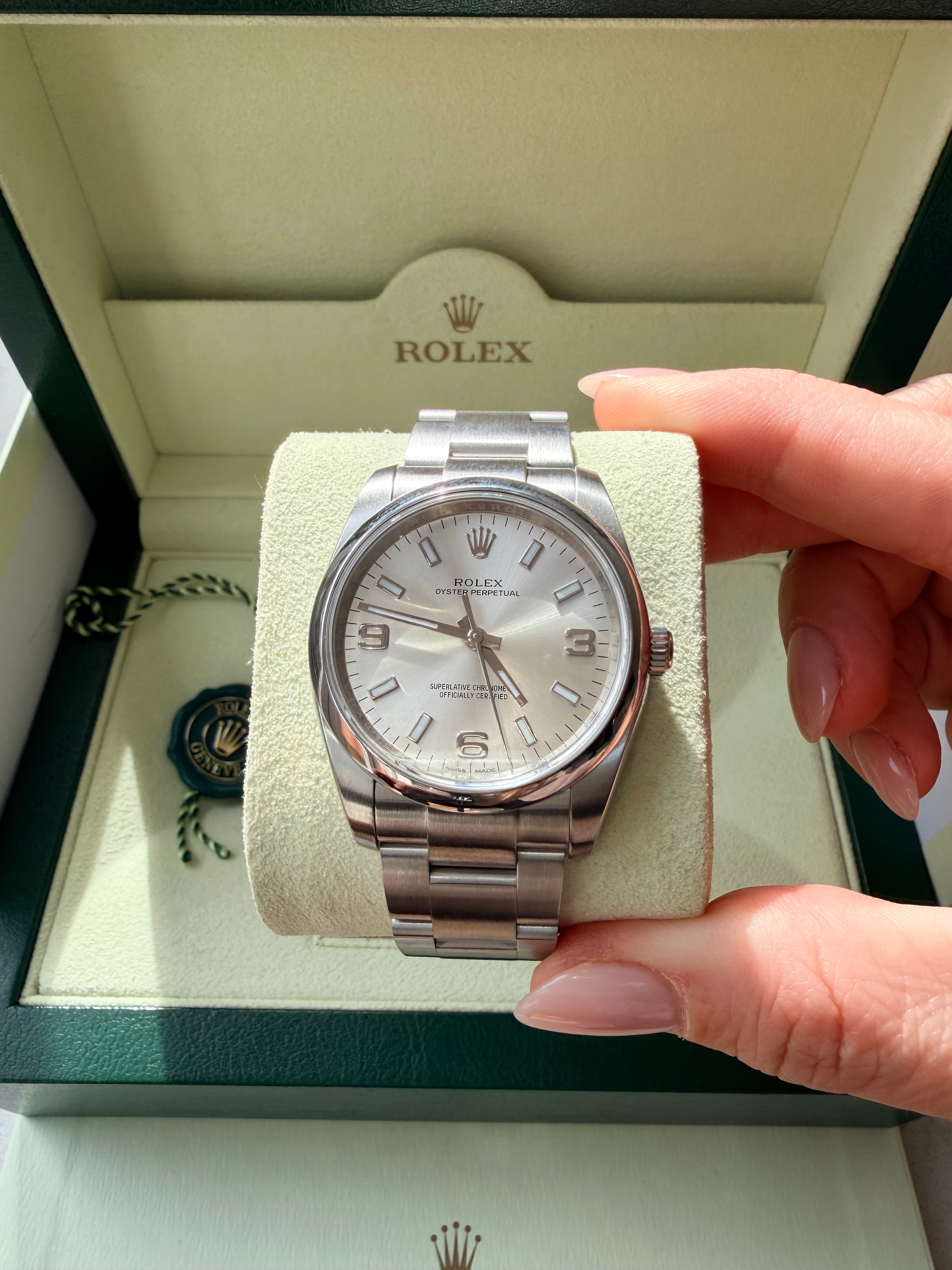 Rolex Oyster Perpetual 114200 – 34mm – Silver Dial – 2018 – Boxed