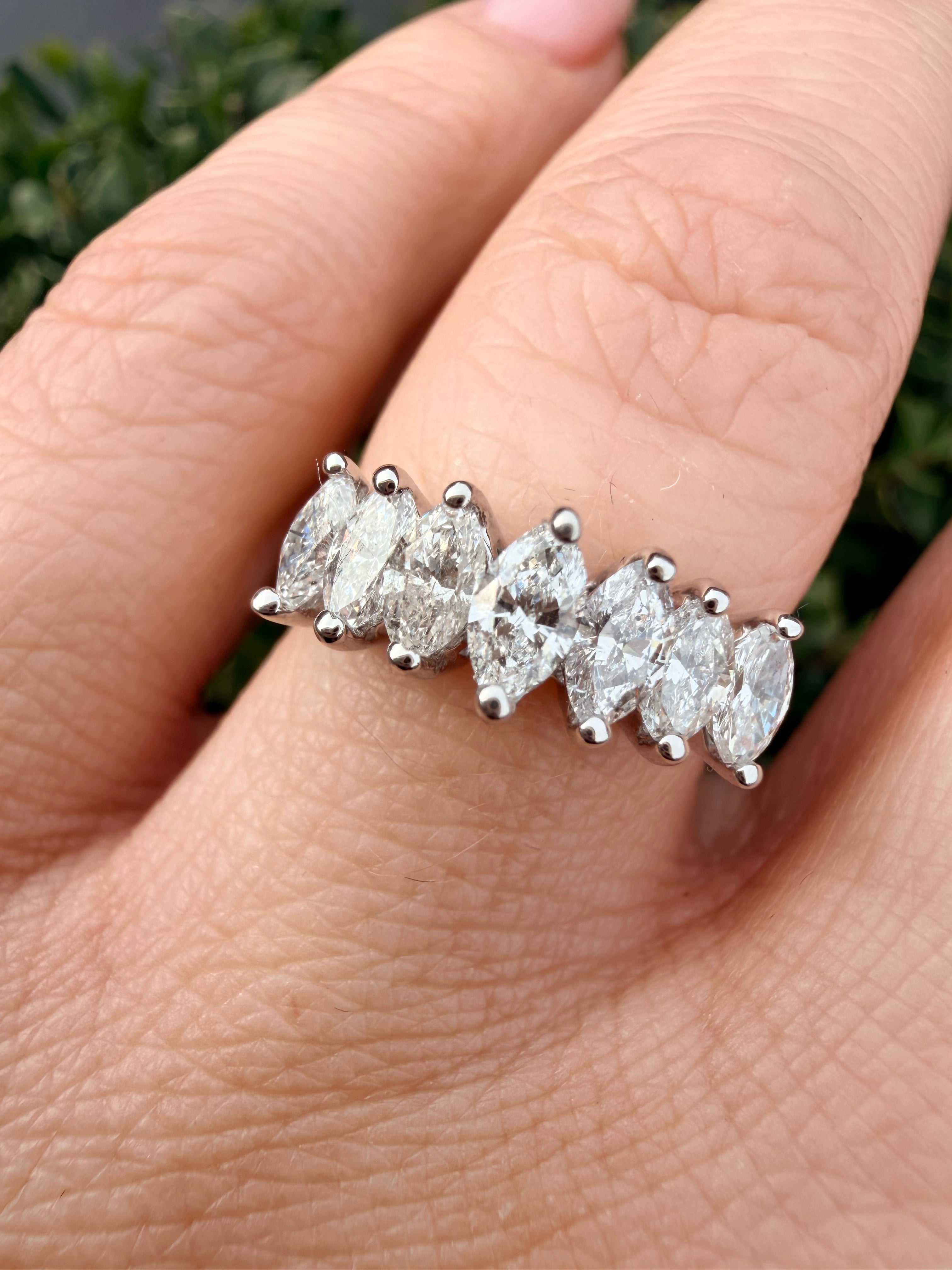 14K Gold 1.00ct Natural Marquise Cut Diamond 7 Stone Ring Certified