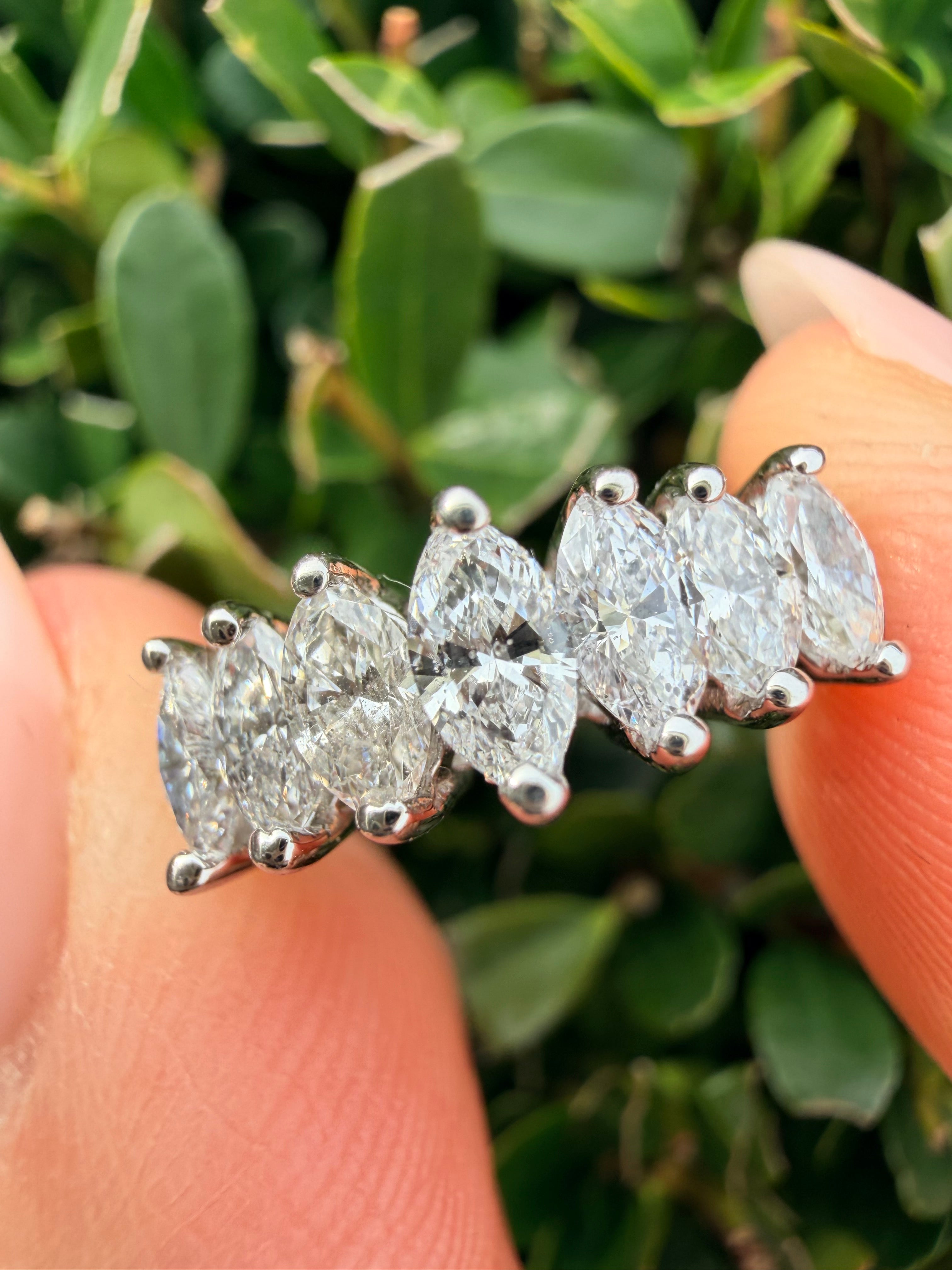 14K Gold 1.00ct Natural Marquise Cut Diamond 7 Stone Ring Certified