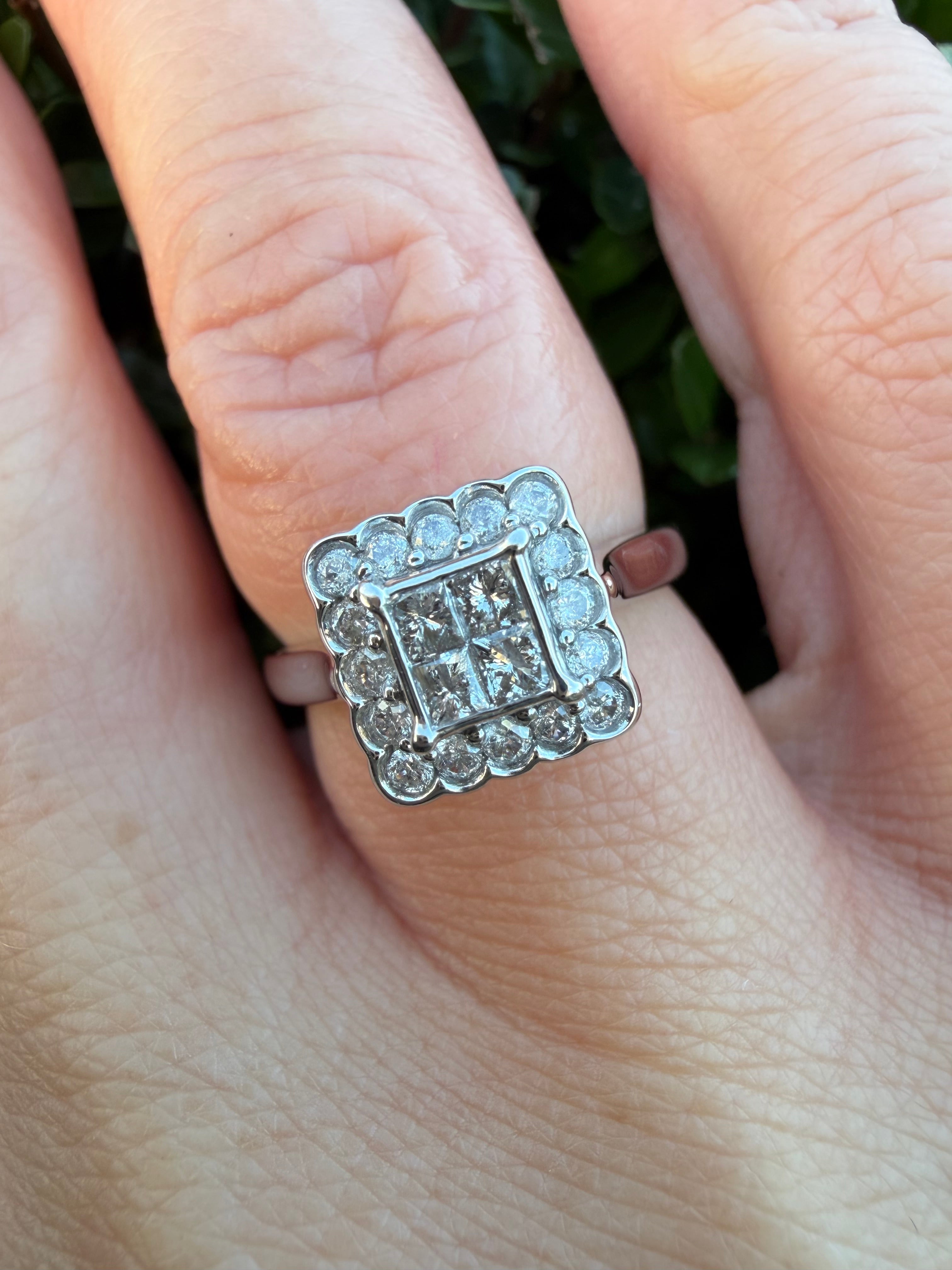 9k White Gold 0.50ct Natural Diamond Cluster Ring certified