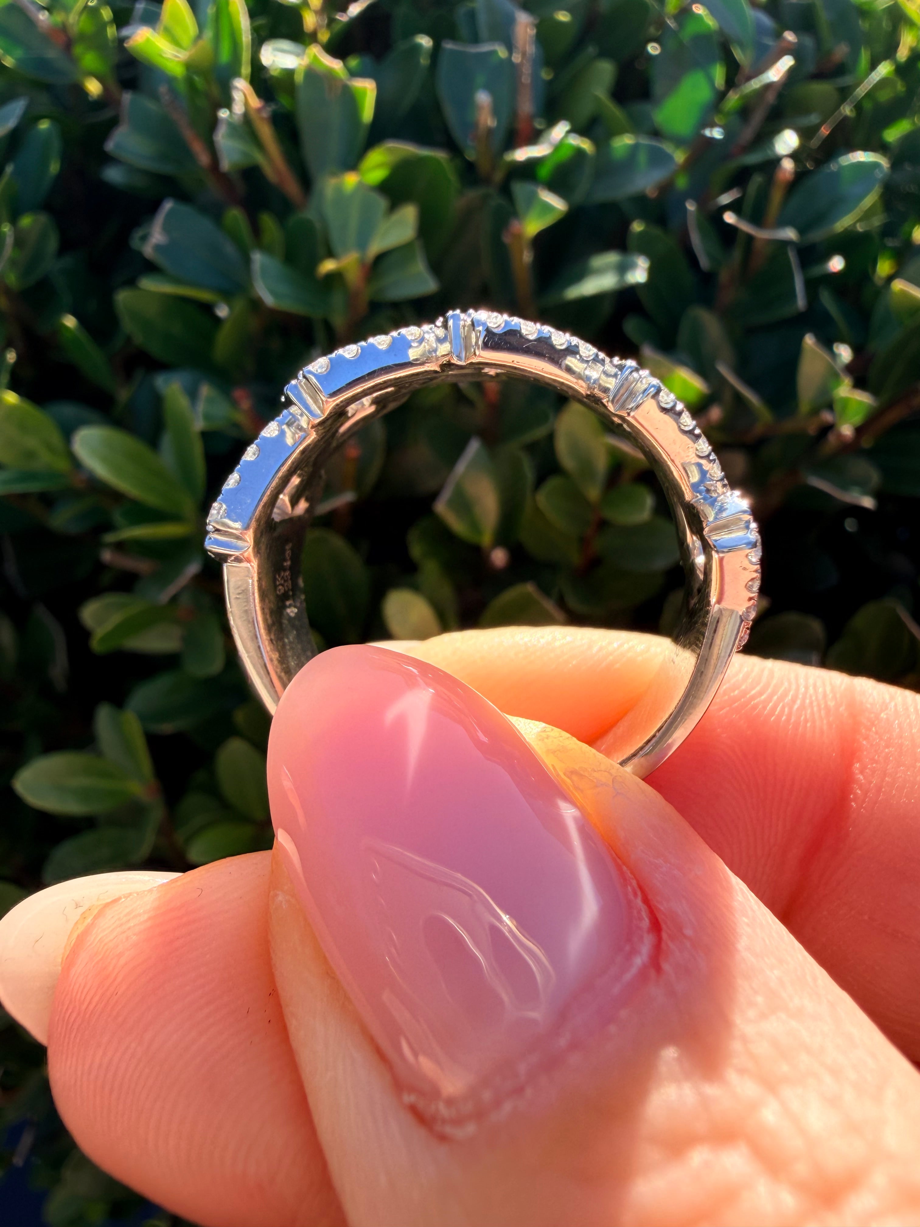 9k Gold 1.23ct Natural Diamond Cuban Style Ring Certified