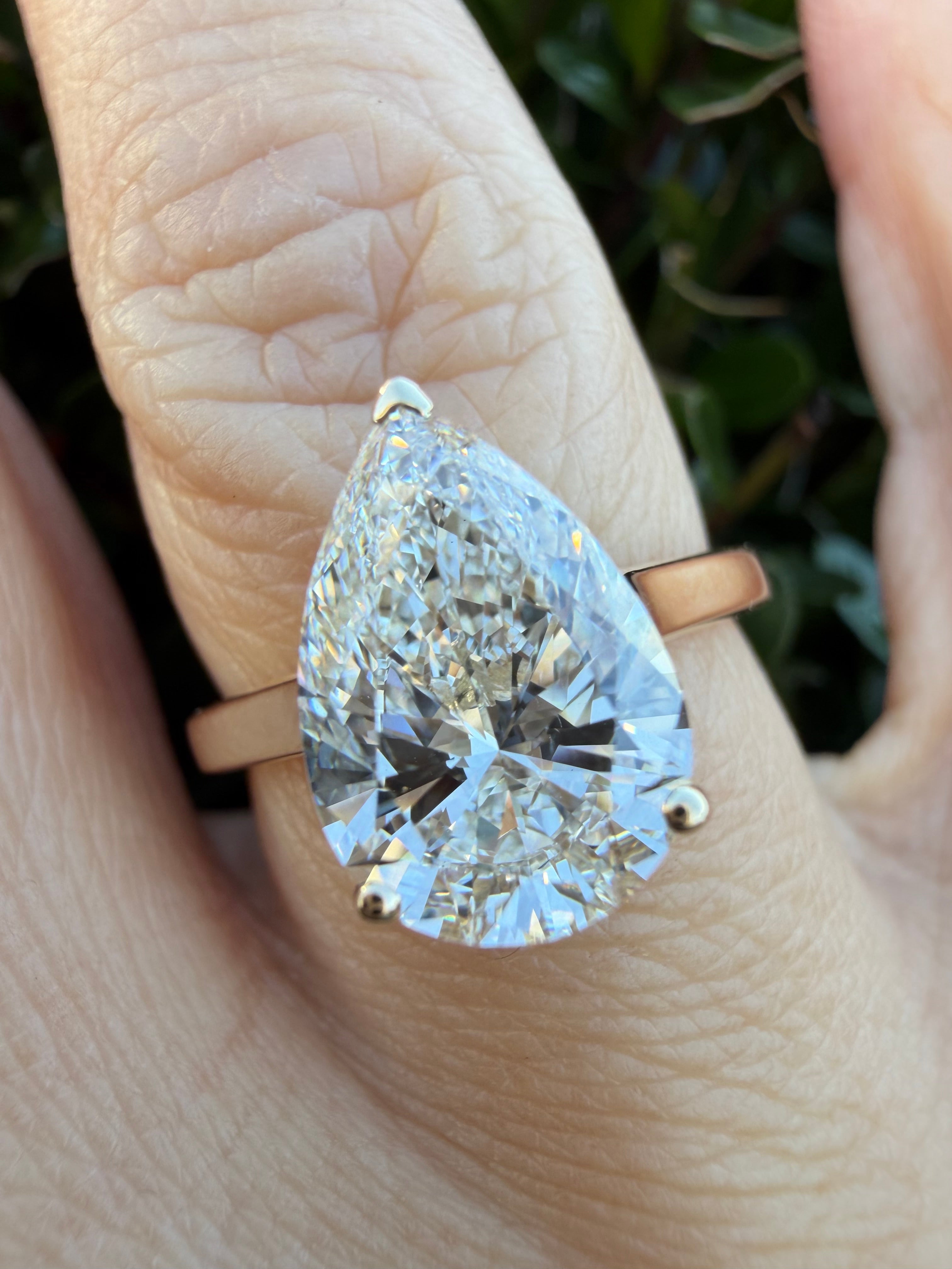 5.00ct pear brilliant cut Lab Grown Diamond Solitaire Ring IGI Certified set in 9k yellow gold