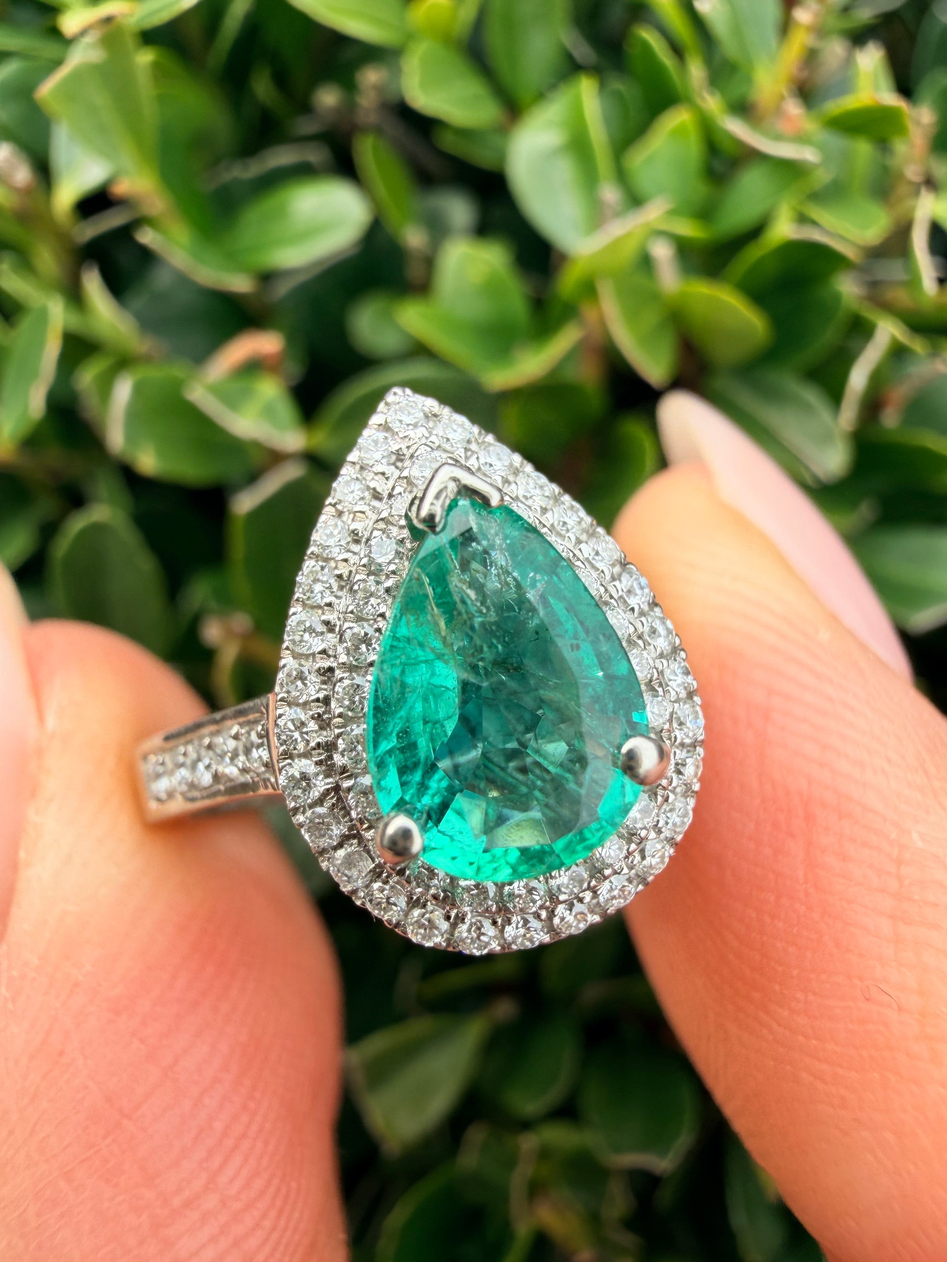 platinum Natural Zambian Emerald And Lab Grown Diamond Ring Certified