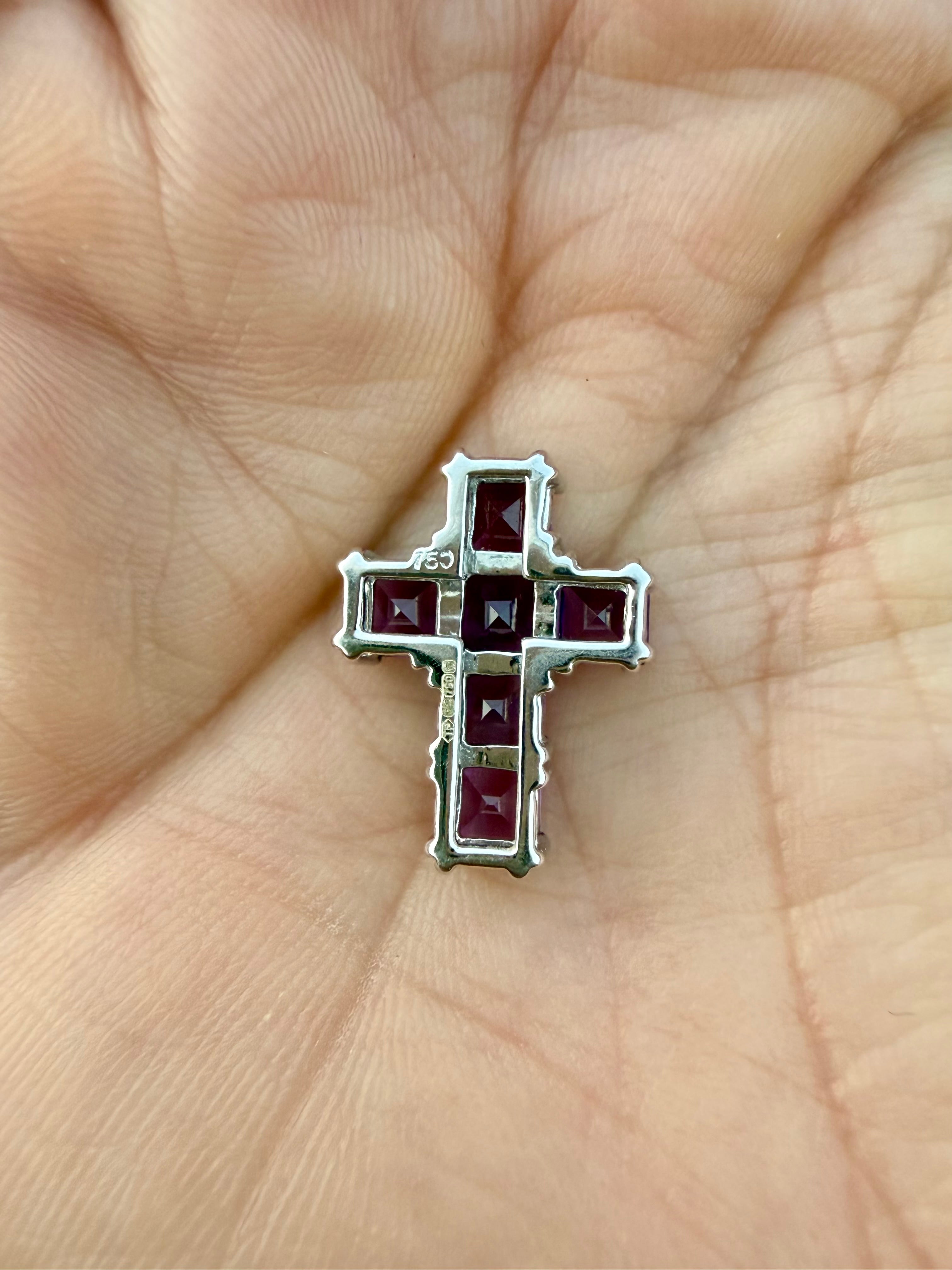 18k White Gold 2.00 Ct Natural Amethyst Cross Pendant certified