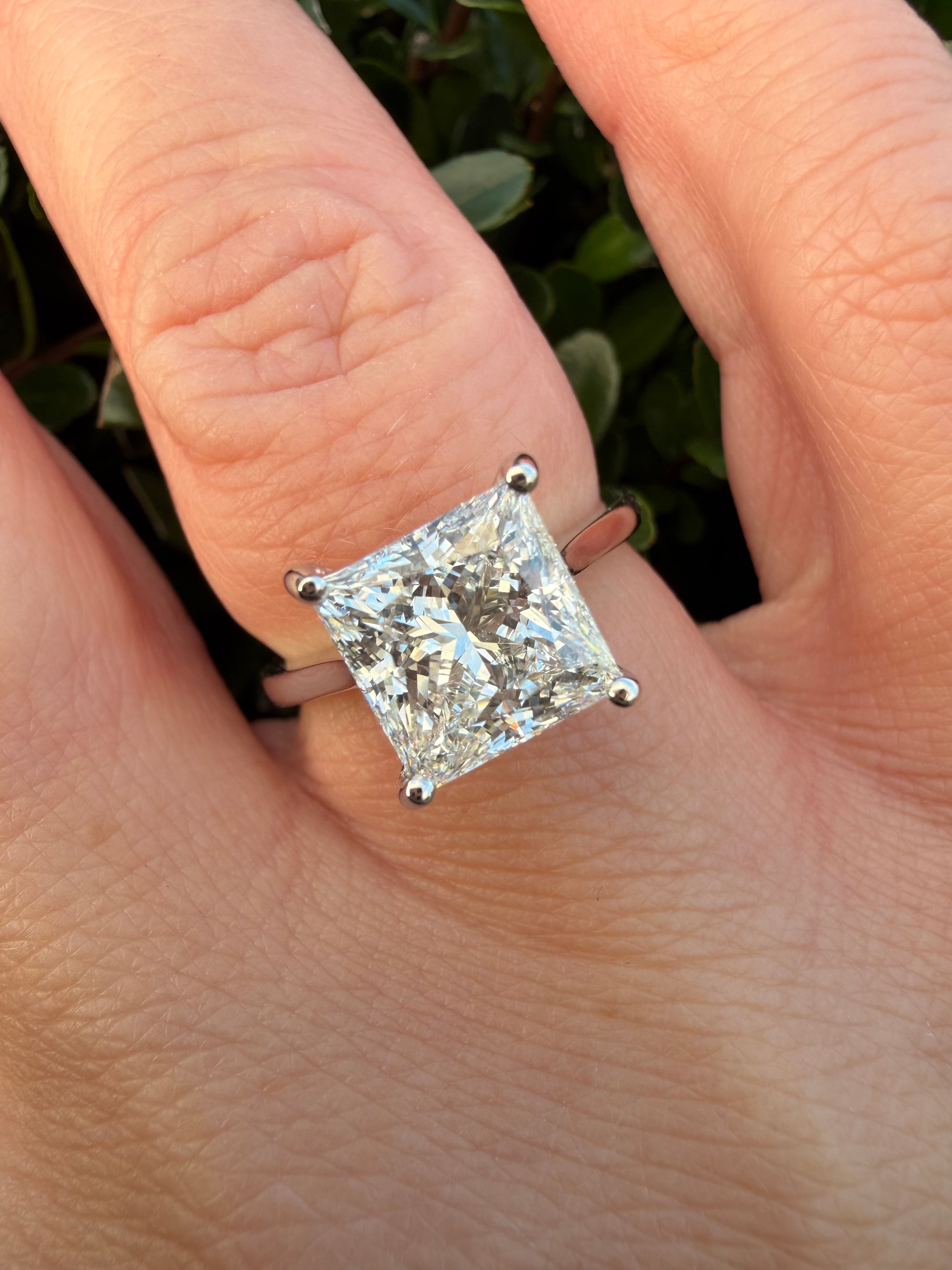 Platinum 3.04ct princess cut Lab-Grown Diamond Solitaire Ring – IGI Certified