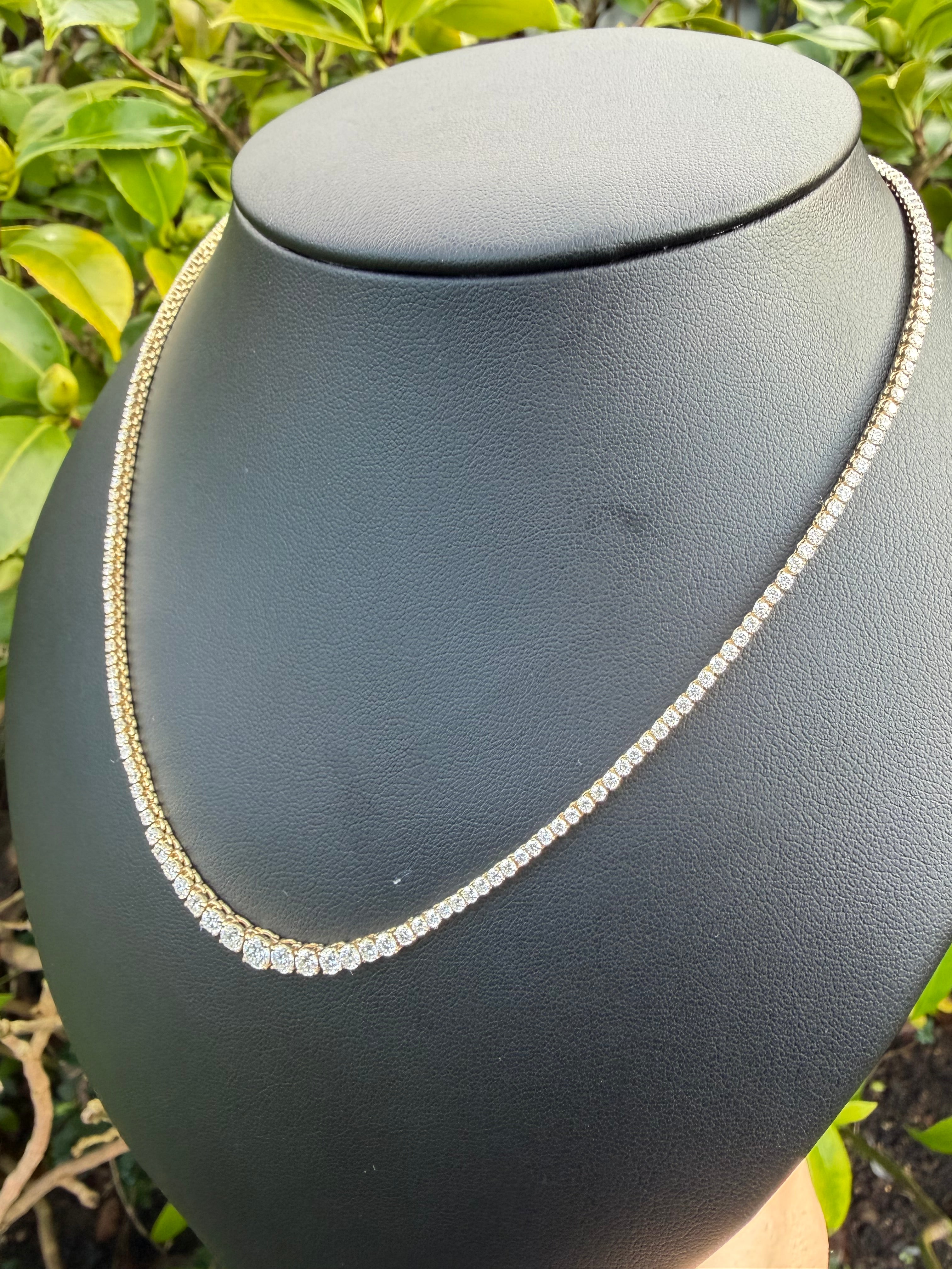 5.63ct Round Cut Lab grown Diamond graduated Tennis necklace IGI certified 9k yellow Gold