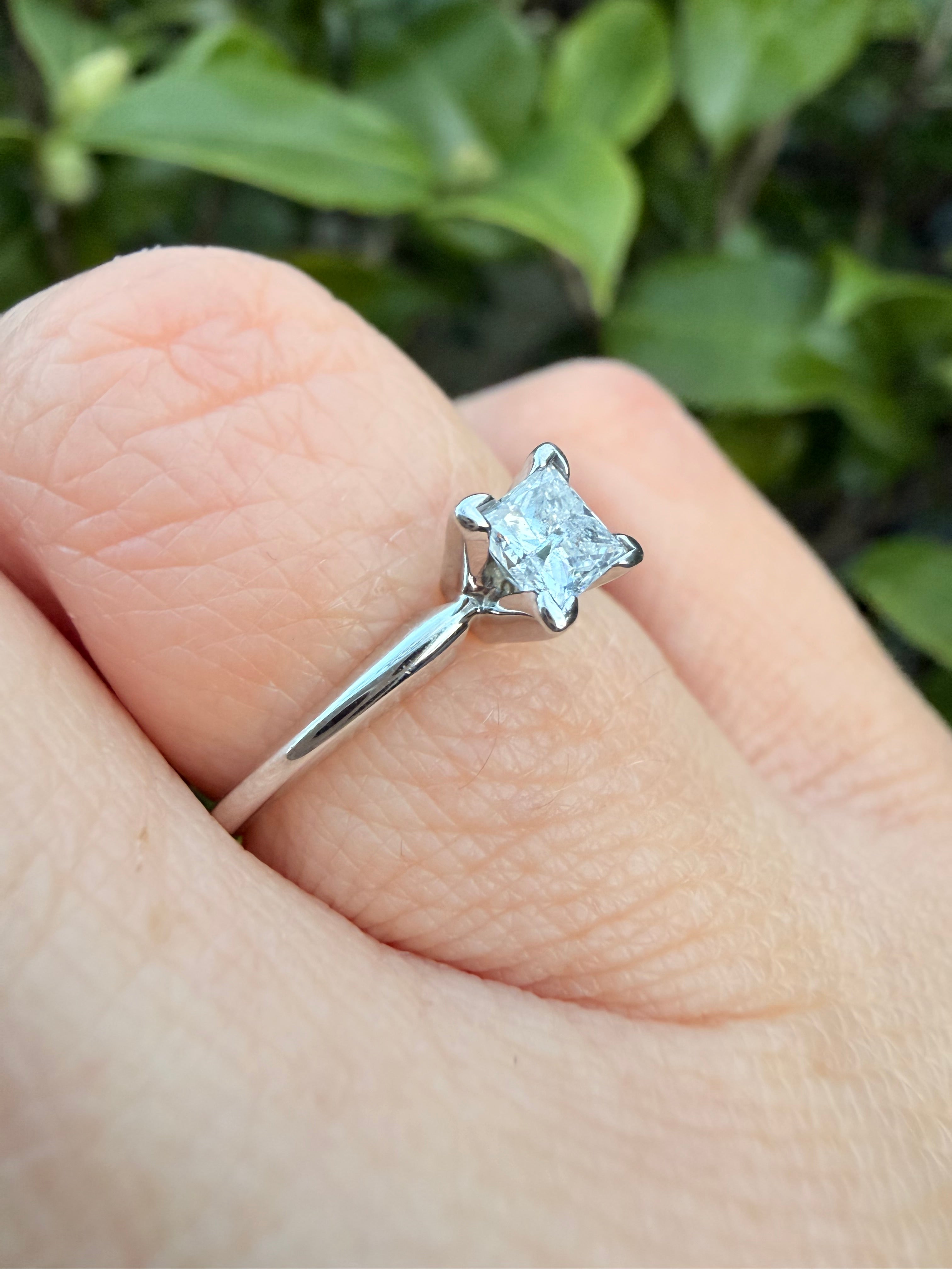 14k White Gold 0.37ct Natural Princess Cut Diamond Solitaire Ring certified