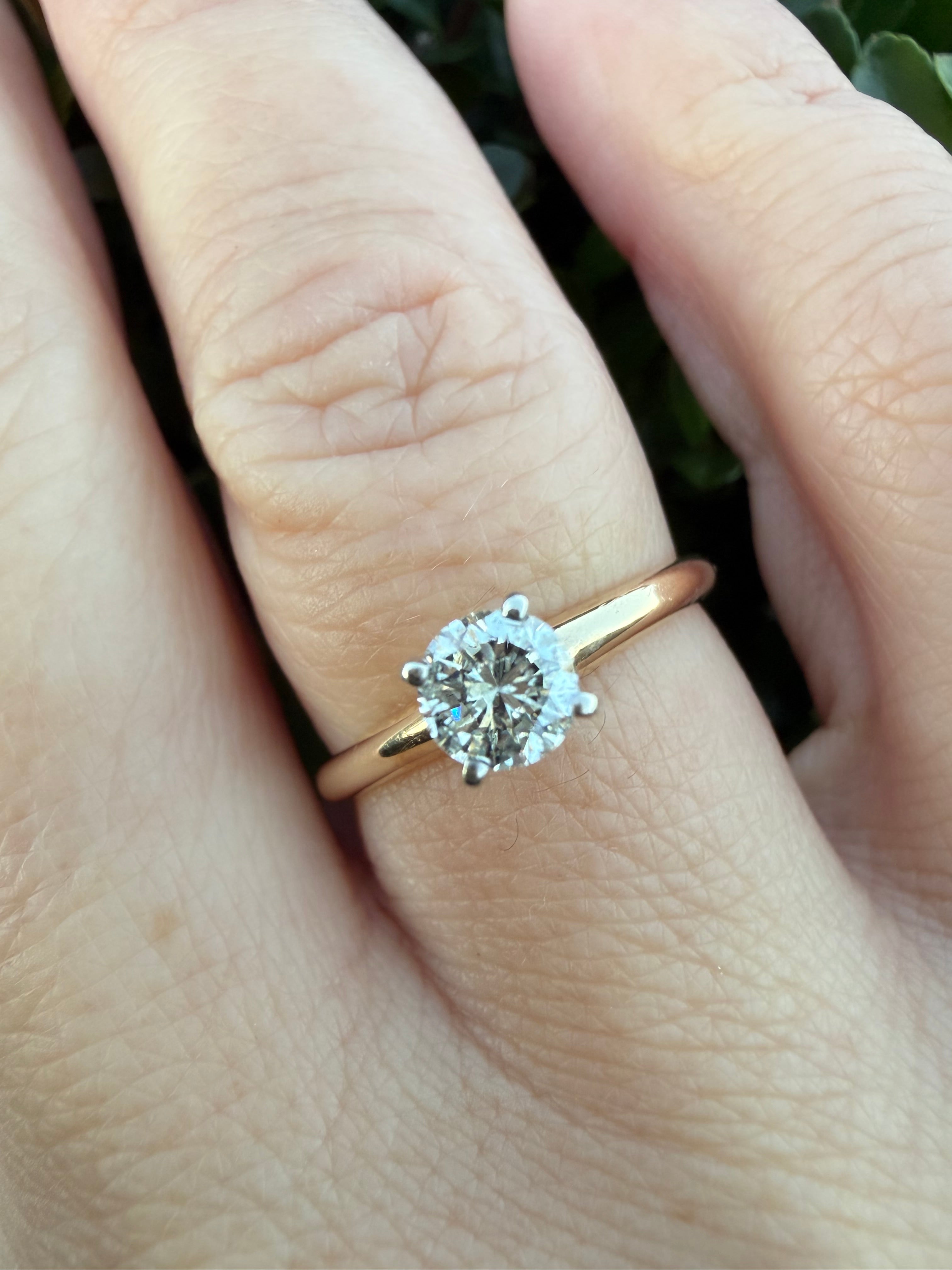 14k Yellow Gold 0.43ct Natural Round Brilliant Cut Diamond Solitaire Ring certified