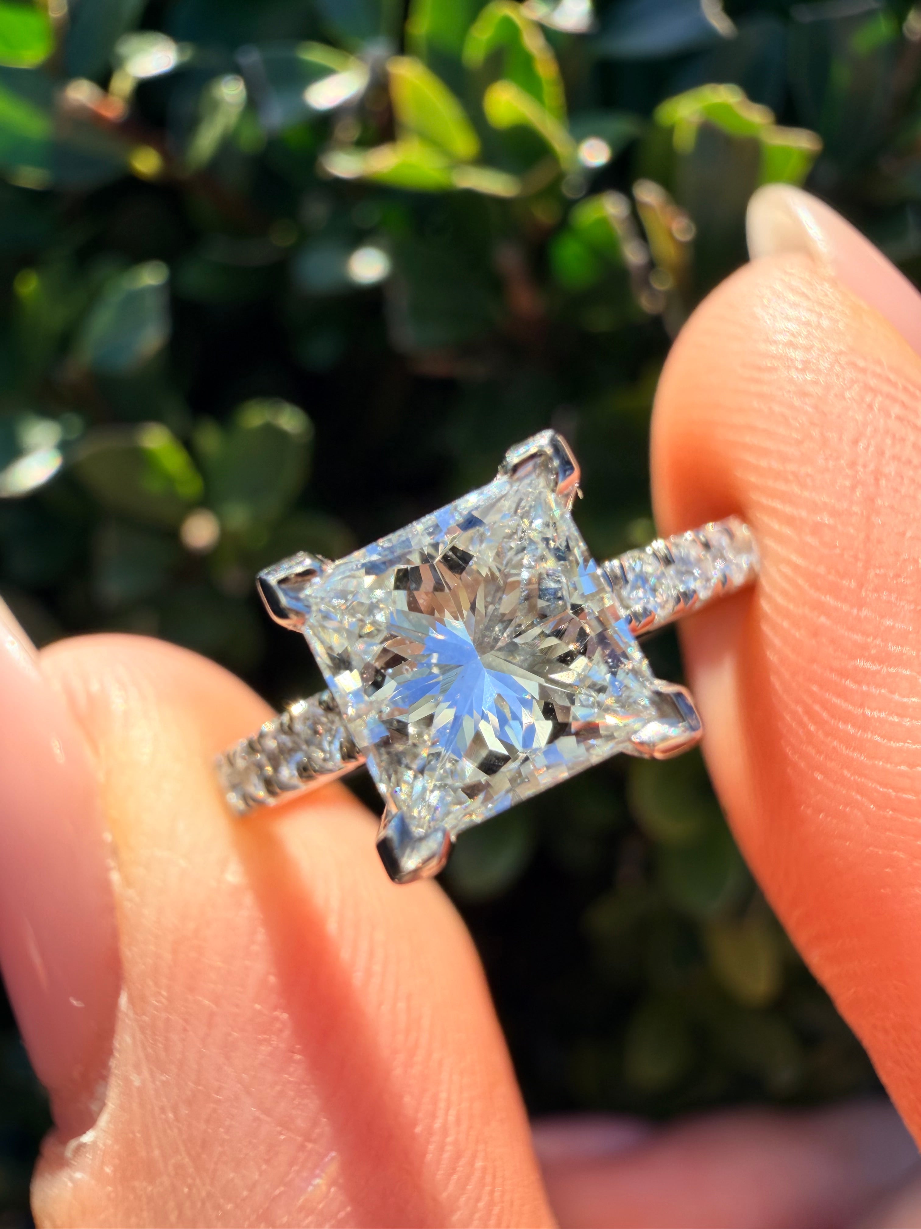 Platinum 1.34ct Natural Princess Cut Natural Diamond Ring Certified