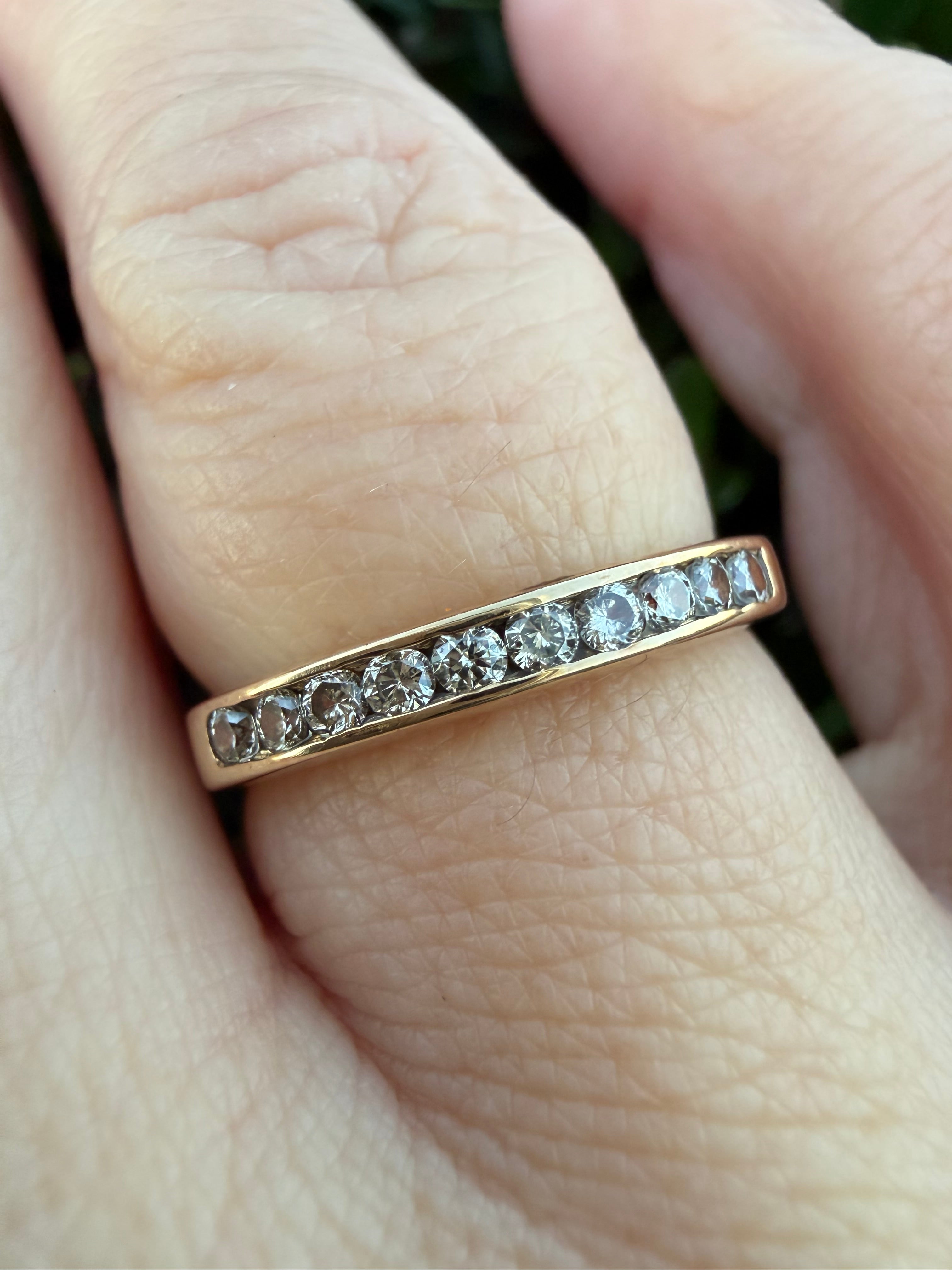 9k Yellow Gold 0.30ct Natural Diamond Half Eternity Ring certified