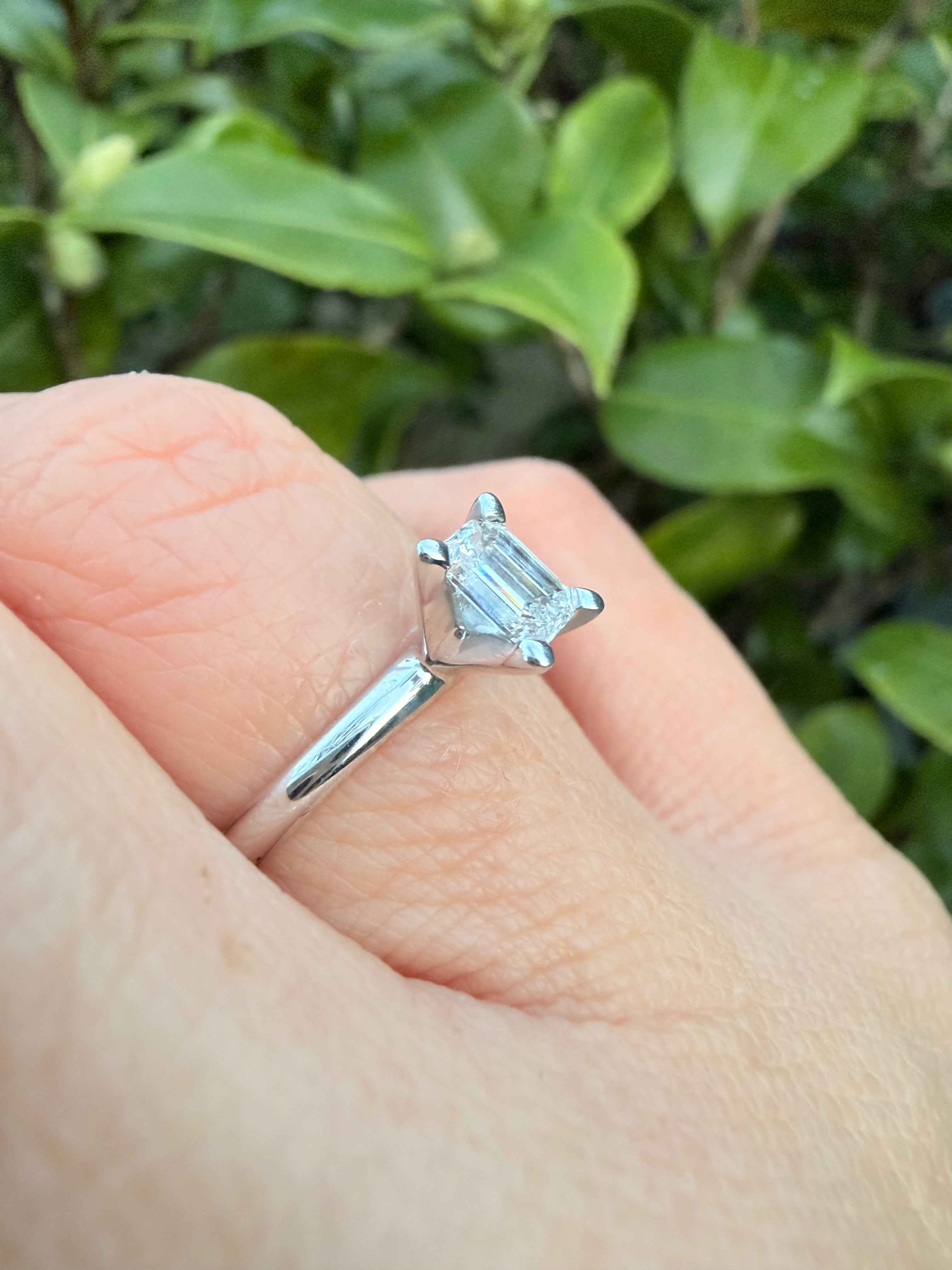 18k White Gold 0.50ct Natural Emerald Cut Diamond Solitaire Ring certified