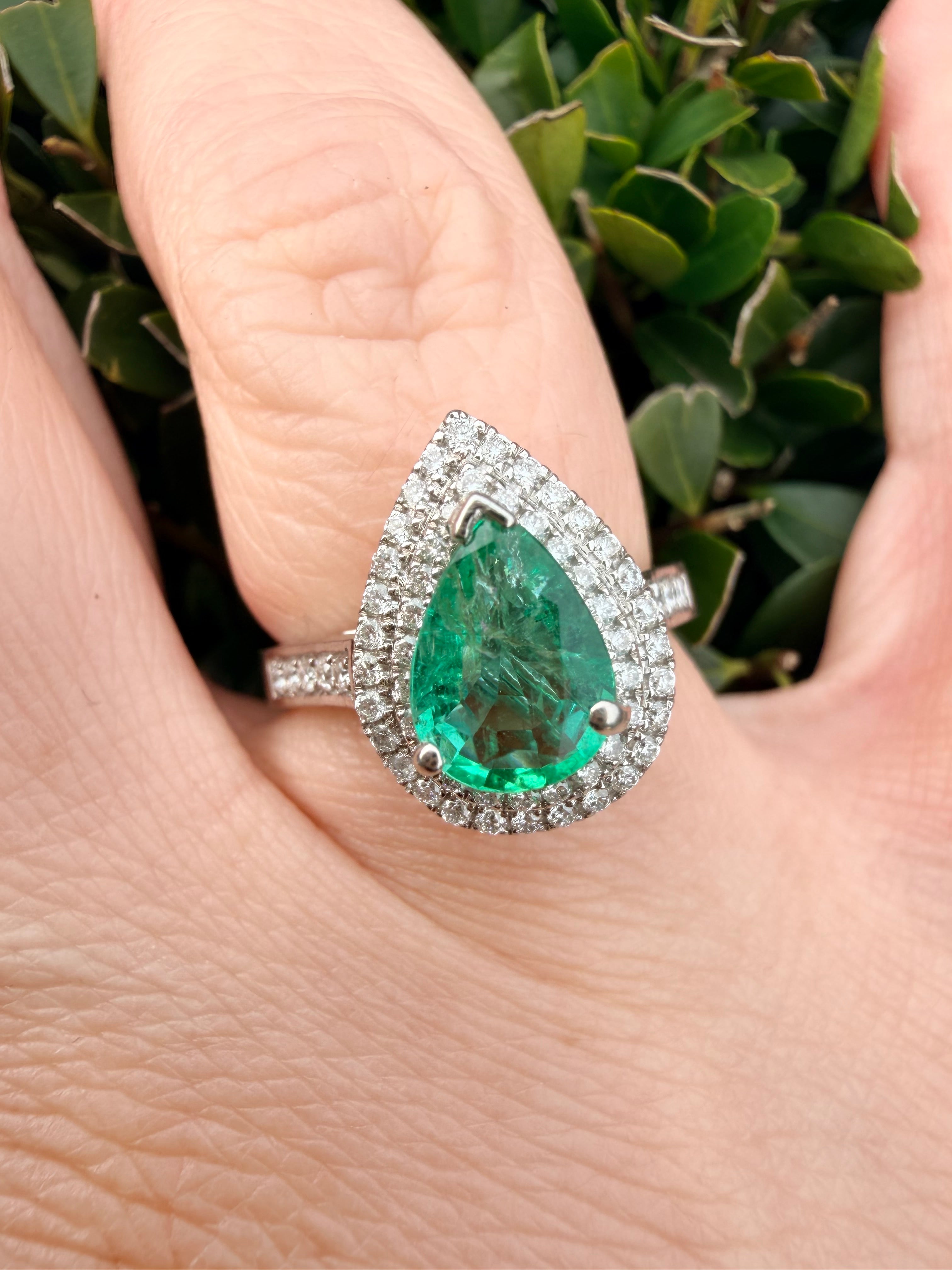 platinum Natural Zambian Emerald And Lab Grown Diamond Ring Certified