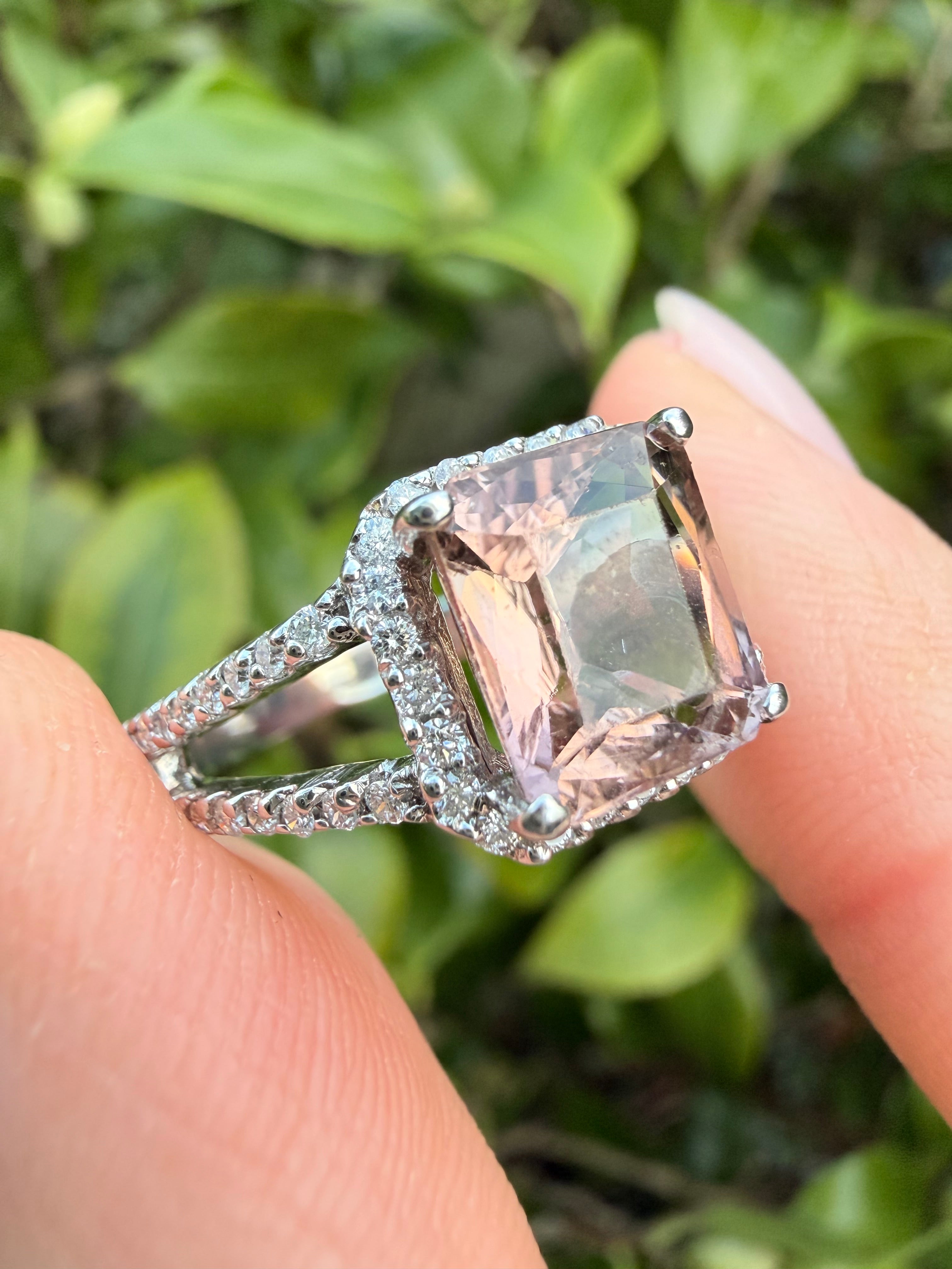 9k White Gold Natural Tourmaline And Natural Diamond Ring certified